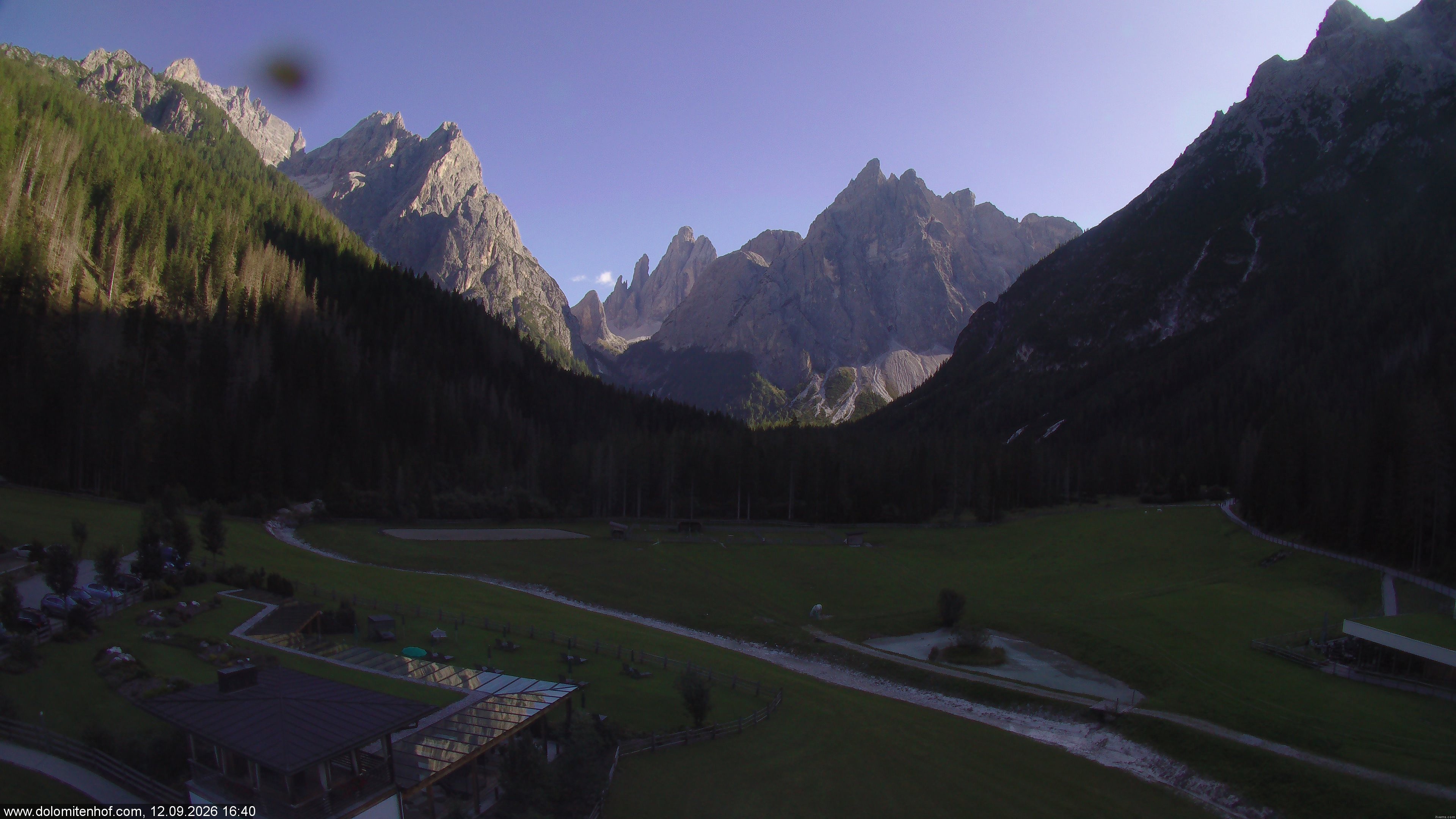 Archiv Foto Webcam Dolomitenhof - Fischleintal