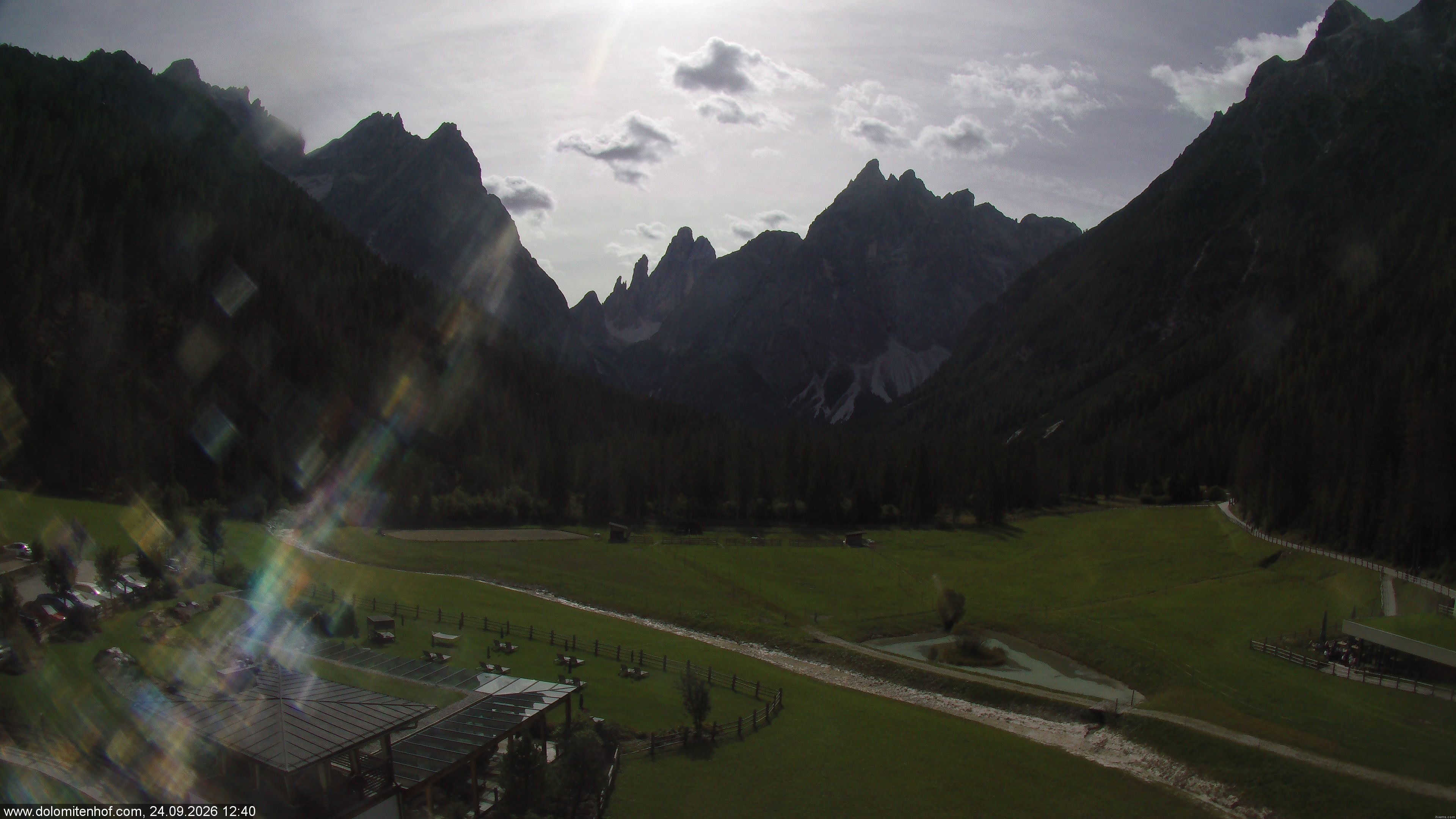 Archiv Foto Webcam Dolomitenhof - Fischleintal