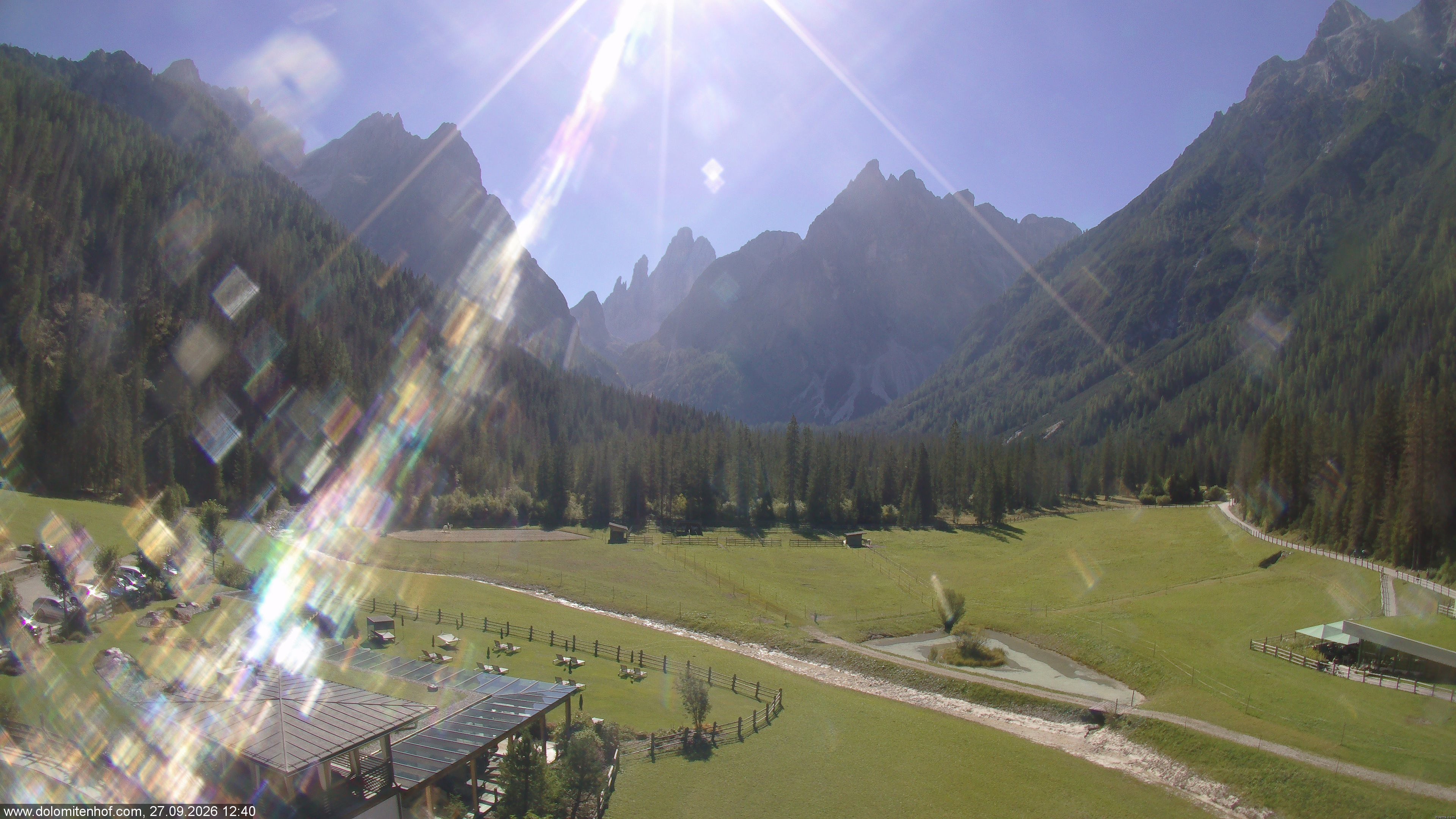 Archiv Foto Webcam Dolomitenhof - Fischleintal