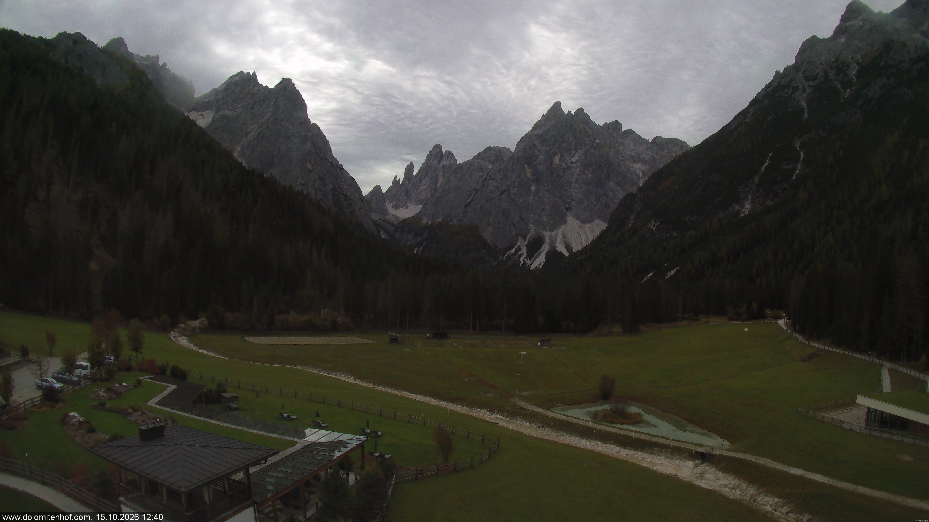 Archiv Foto Webcam Dolomitenhof - Fischleintal