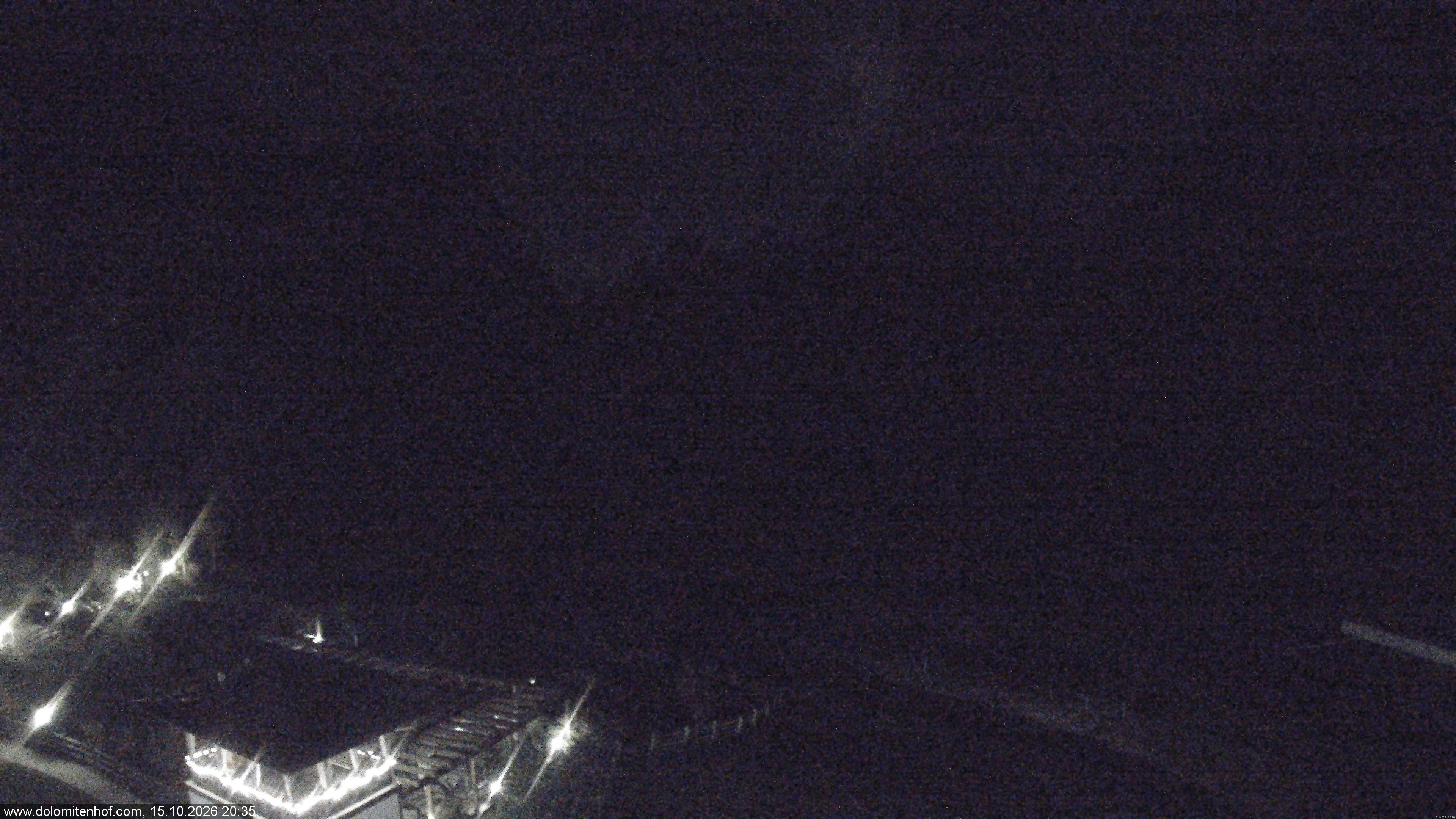 Archiv Foto Webcam Dolomitenhof - Fischleintal