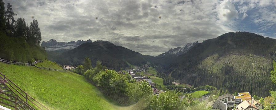 Archived image Webcam Eggental - UNESCO World Heritage Dolomites
