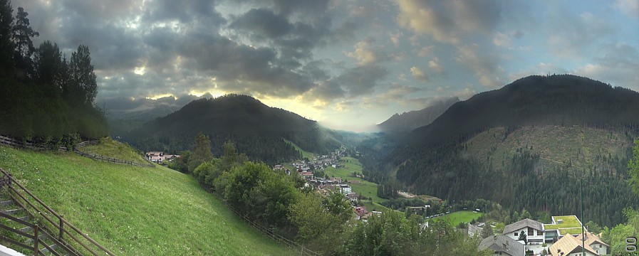 Archived image Webcam Eggental - UNESCO World Heritage Dolomites