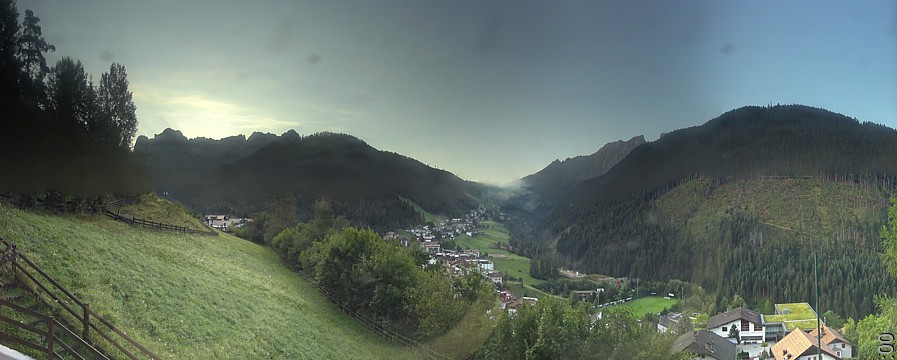 Archived image Webcam Eggental - UNESCO World Heritage Dolomites