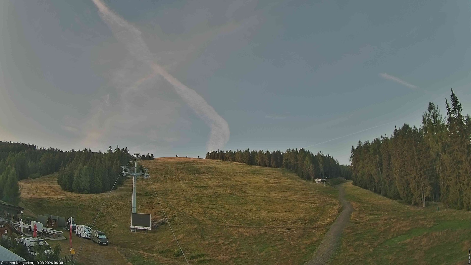 Archiv Foto Webcam Gerlitzen - Neugarten Sessellift