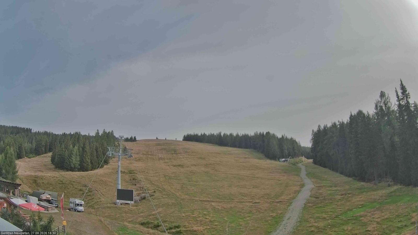 Archiv Foto Webcam Gerlitzen - Neugarten Sessellift