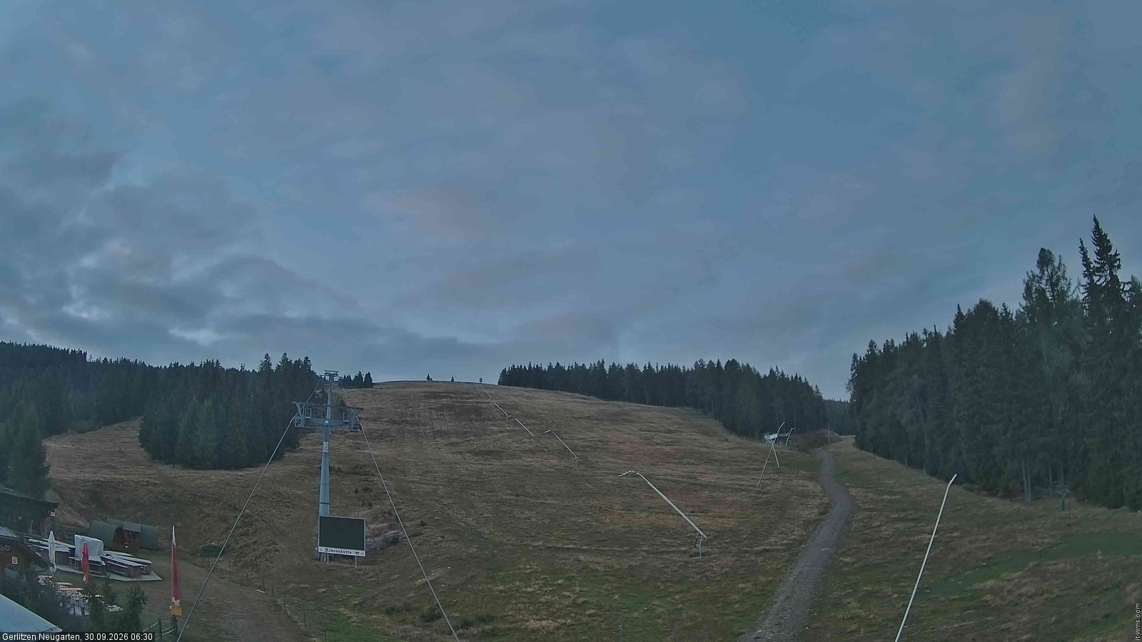 Archiv Foto Webcam Gerlitzen - Neugarten Sessellift