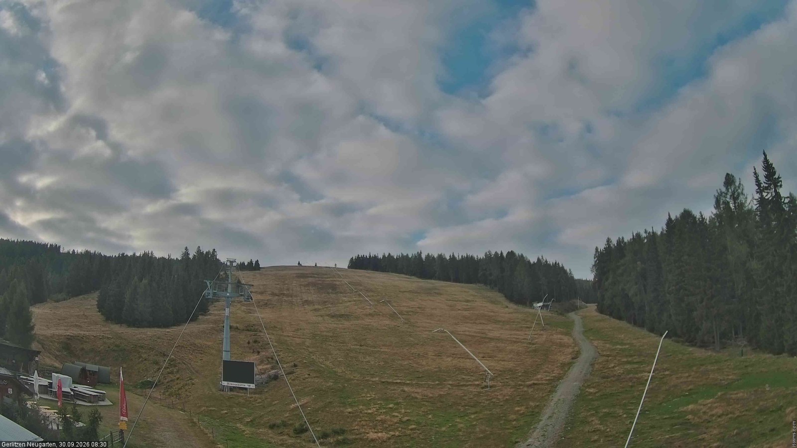 Archiv Foto Webcam Gerlitzen - Neugarten Sessellift