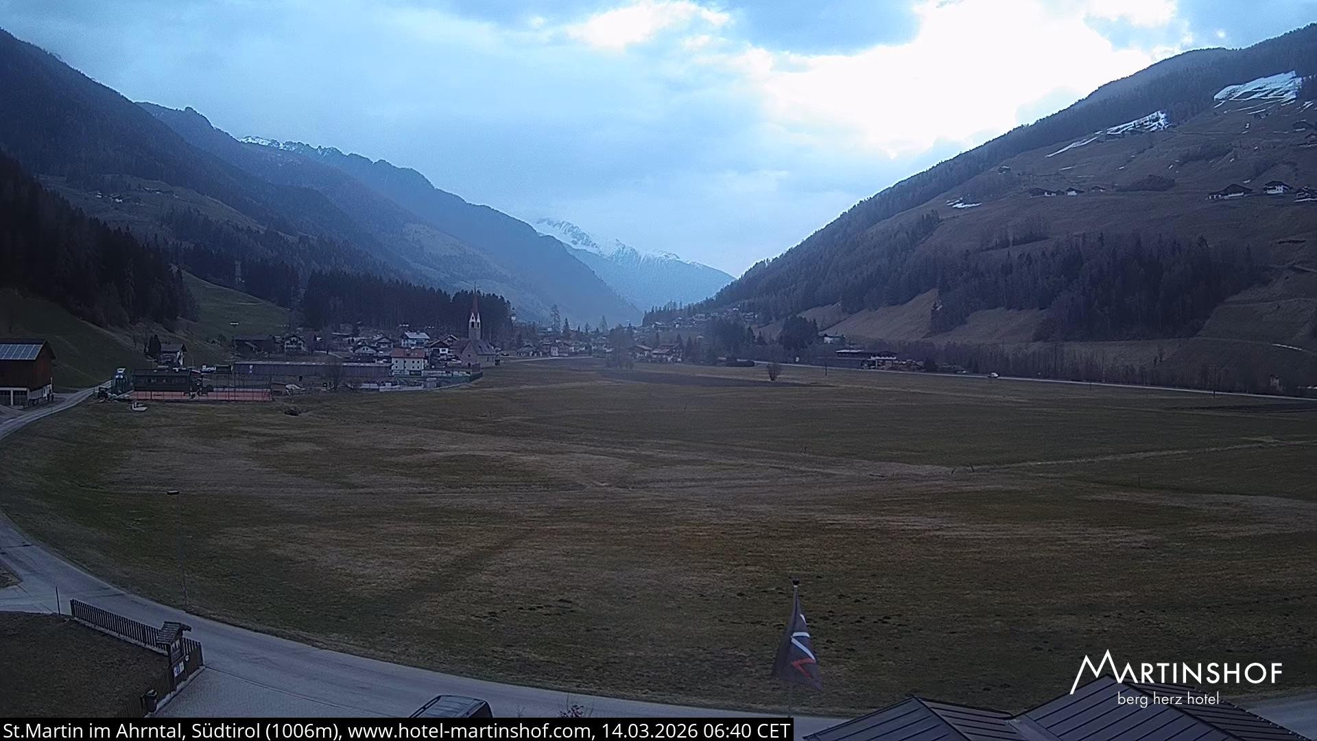 Archiv Foto Webcam Hotel Martinshof - St. Martin im Ahrntal