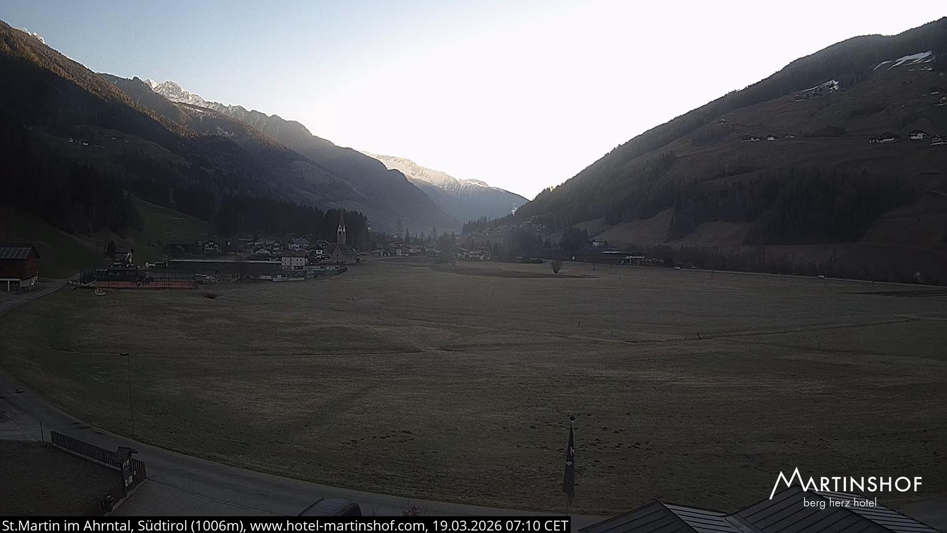 Archived image Webcam Hotel Martinshof - St. Martin - South Tyrol