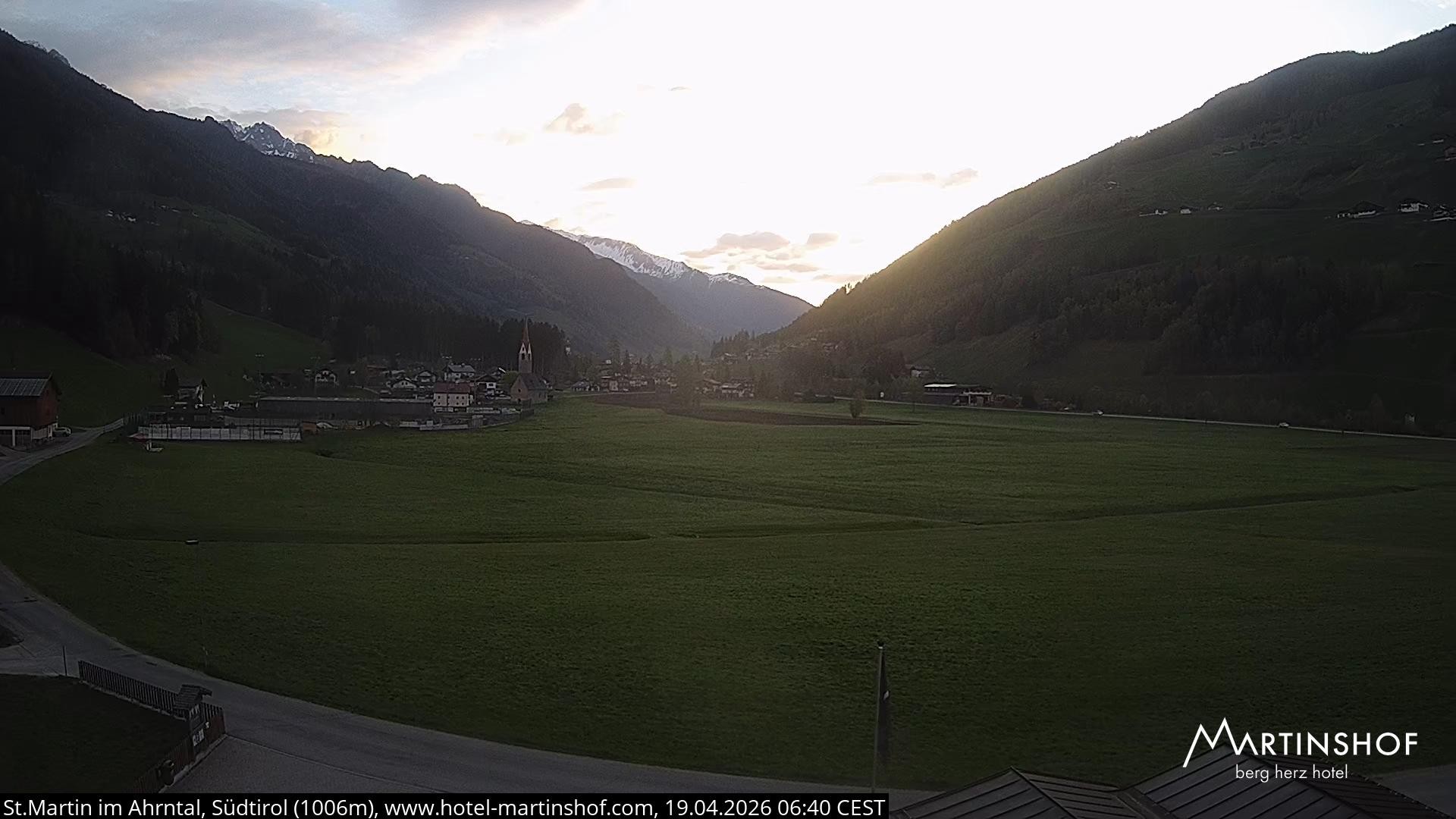 Archiv Foto Webcam Hotel Martinshof - St. Martin im Ahrntal