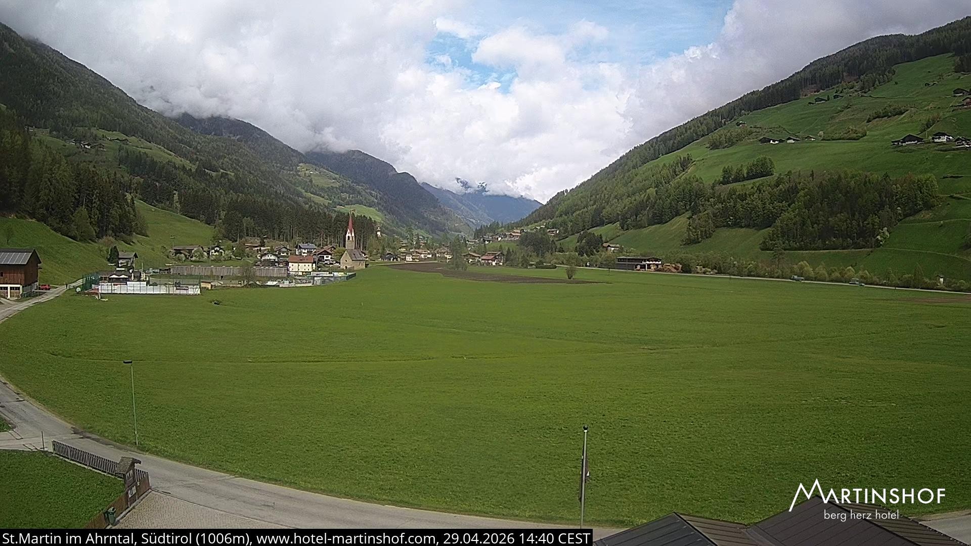 Archiv Foto Webcam Hotel Martinshof - St. Martin im Ahrntal
