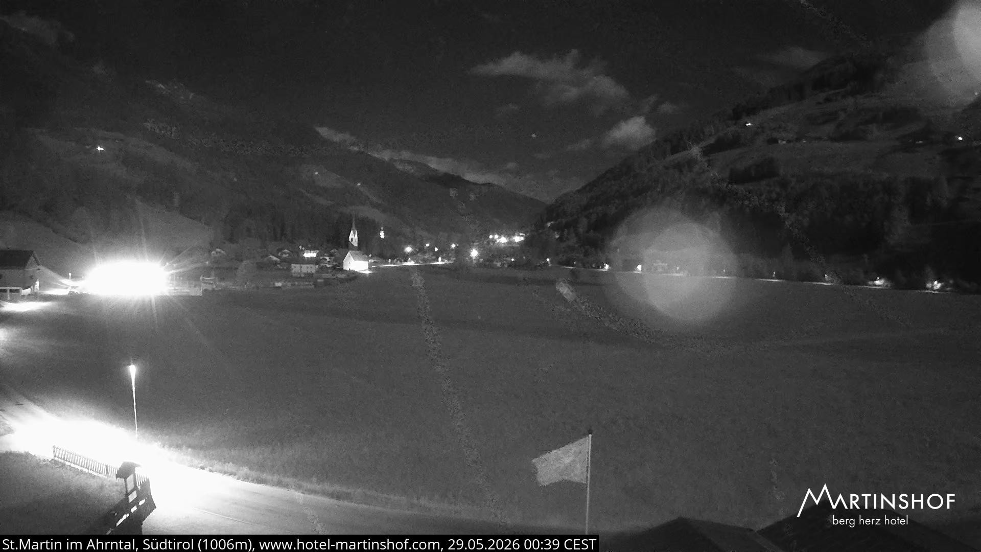 Archived image Webcam Hotel Martinshof - St. Martin - South Tyrol