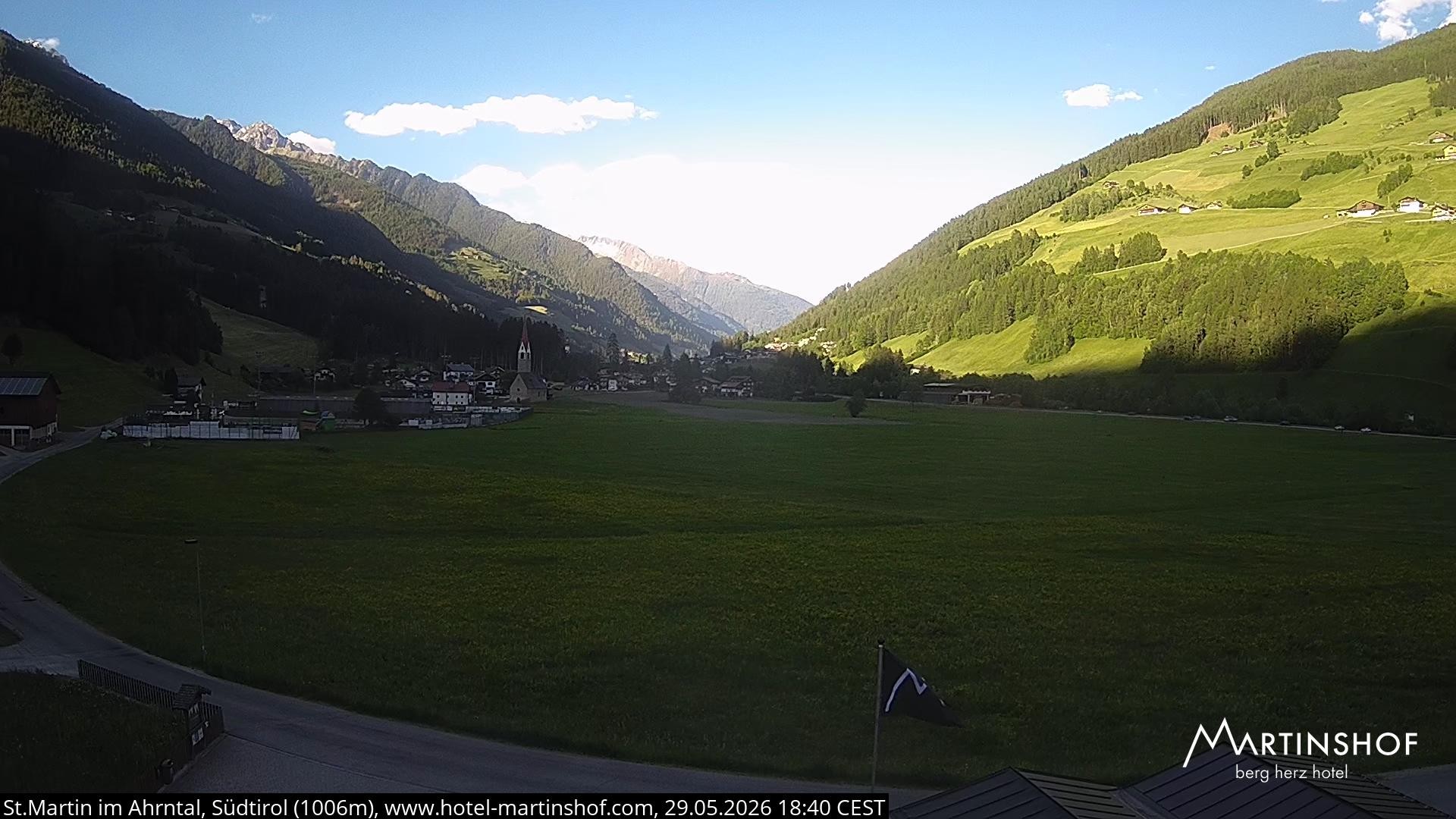Archived image Webcam Hotel Martinshof - St. Martin - South Tyrol