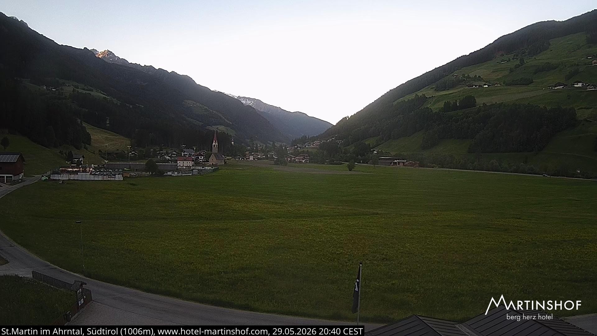Archived image Webcam Hotel Martinshof - St. Martin - South Tyrol