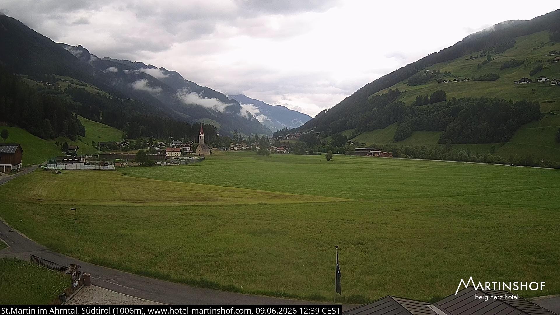 Archiv Foto Webcam Hotel Martinshof - St. Martin im Ahrntal
