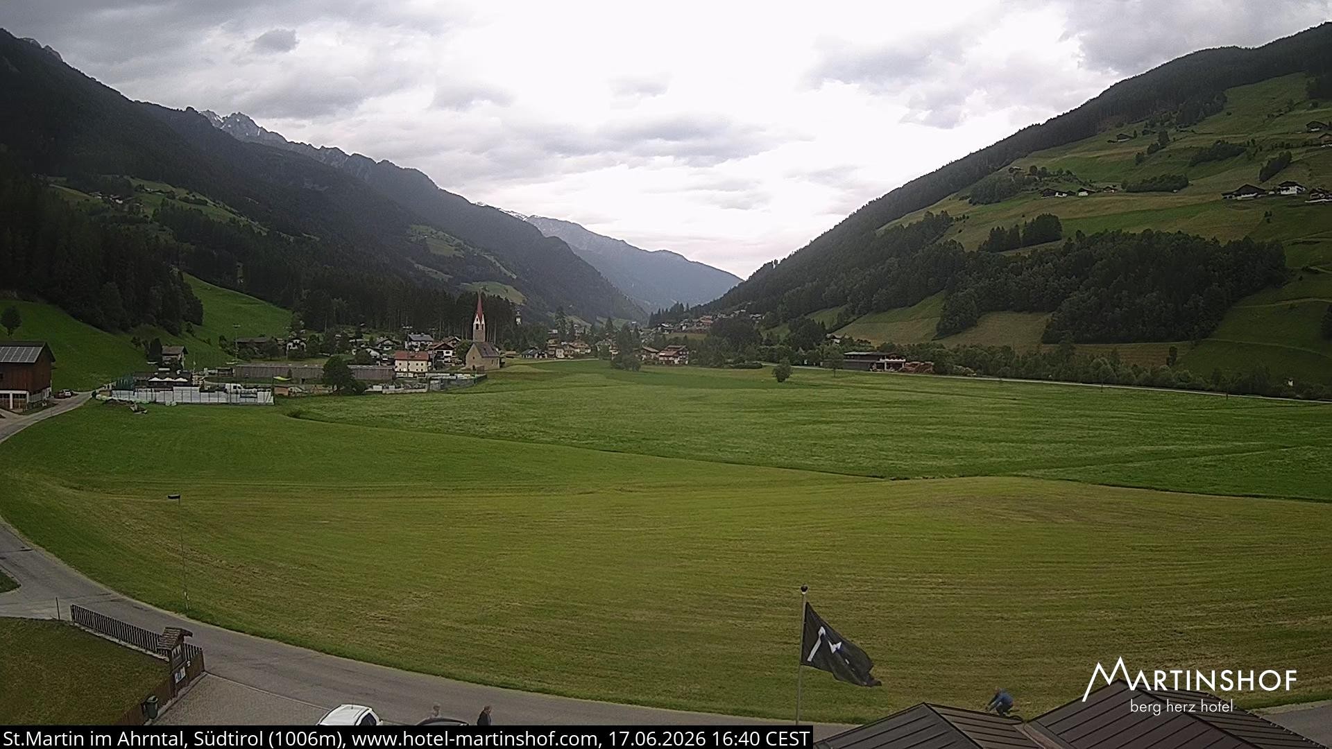 Archiv Foto Webcam Hotel Martinshof - St. Martin im Ahrntal