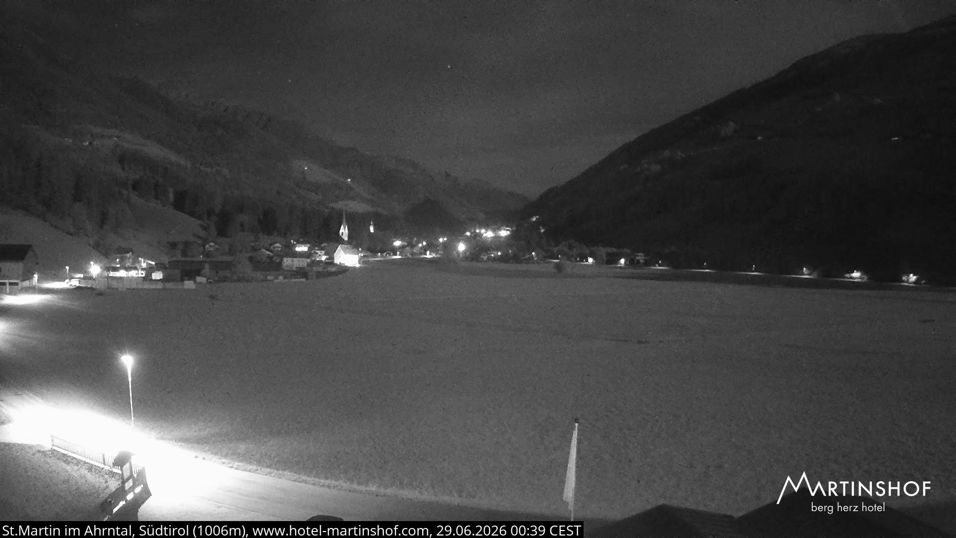 Archiv Foto Webcam Hotel Martinshof - St. Martin im Ahrntal