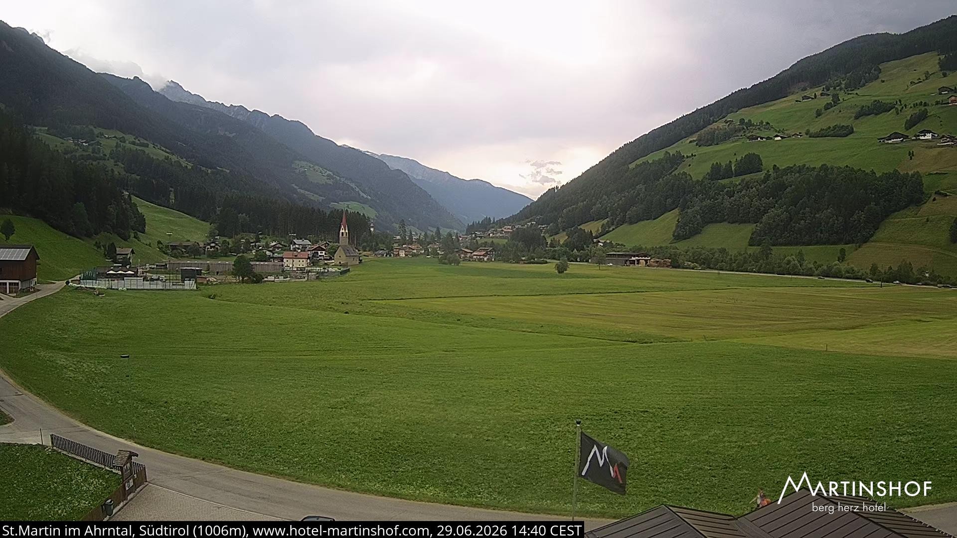 Archiv Foto Webcam Hotel Martinshof - St. Martin im Ahrntal