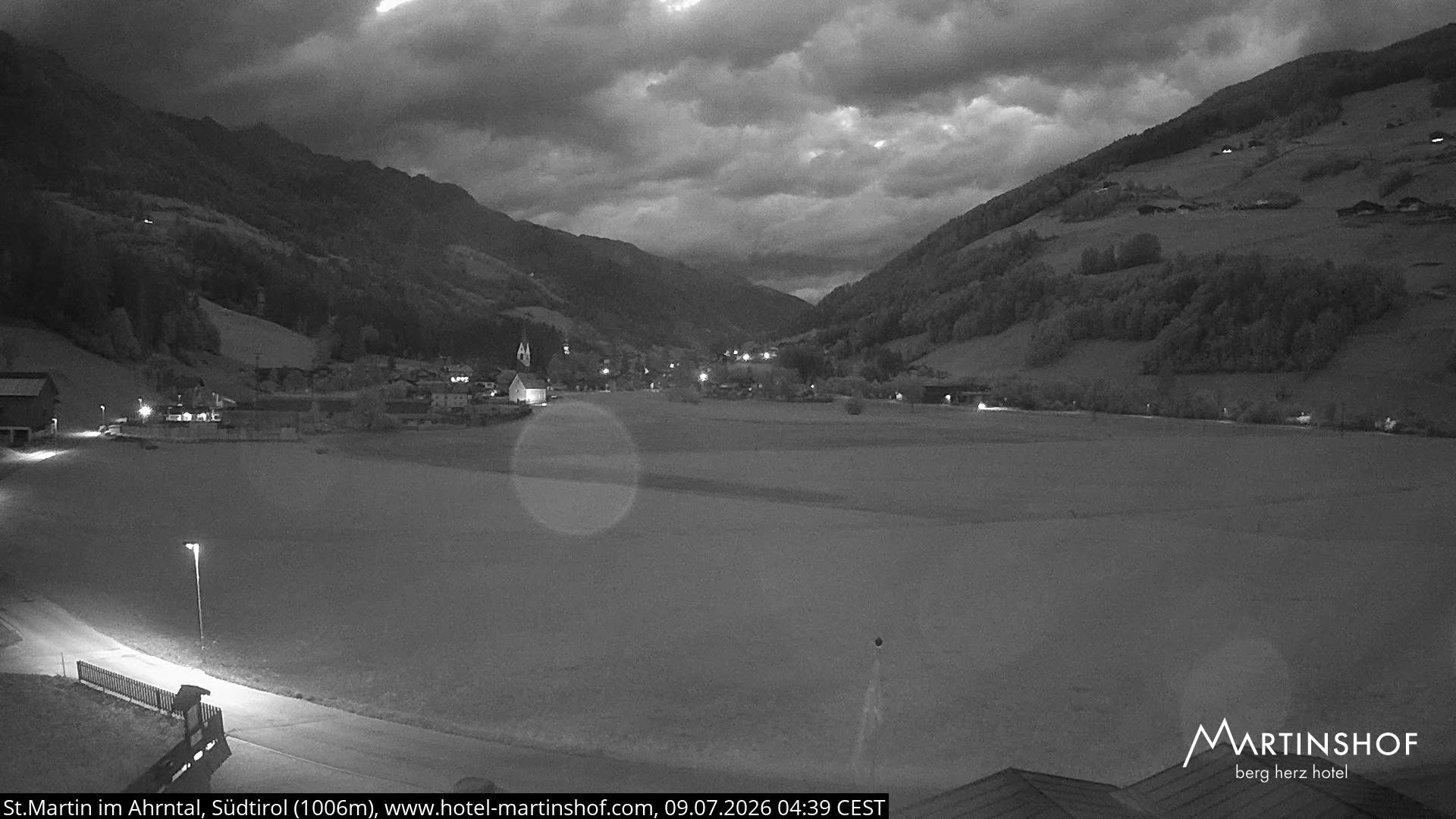 Archiv Foto Webcam Hotel Martinshof - St. Martin im Ahrntal