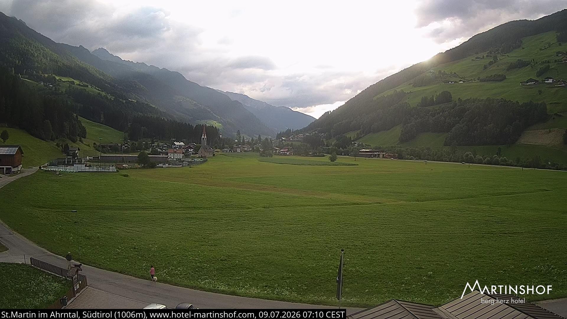 Archiv Foto Webcam Hotel Martinshof - St. Martin im Ahrntal