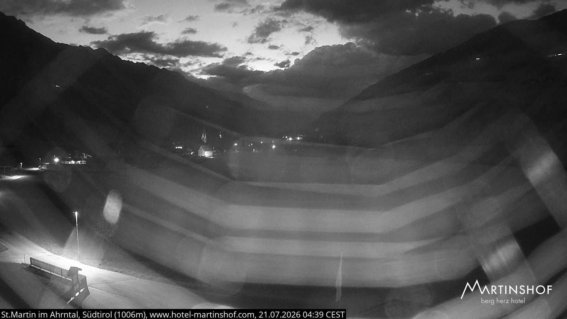 Archiv Foto Webcam Hotel Martinshof - St. Martin im Ahrntal