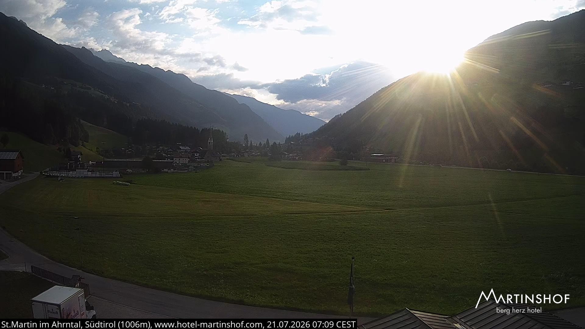 Archiv Foto Webcam Hotel Martinshof - St. Martin im Ahrntal