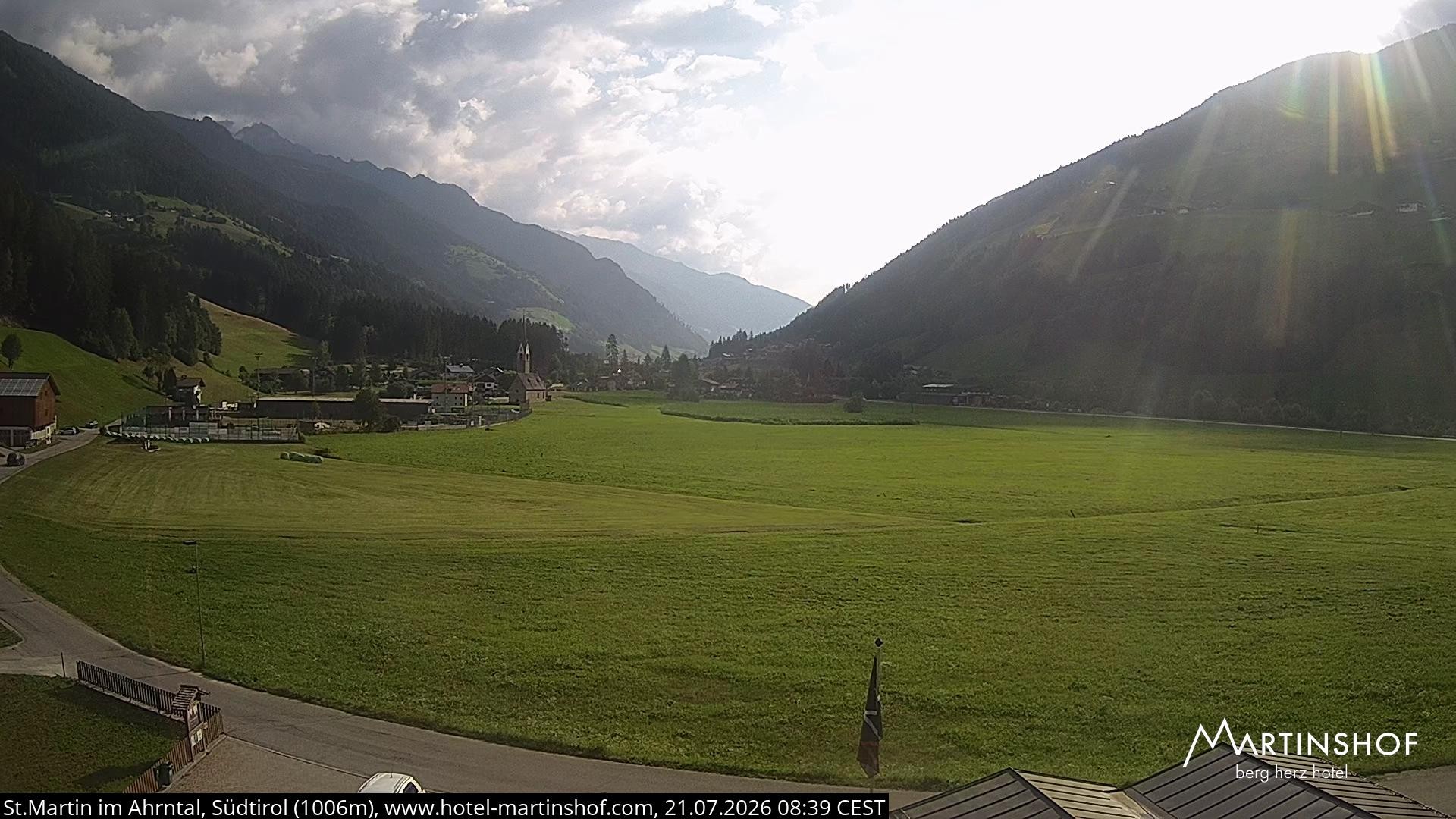 Archiv Foto Webcam Hotel Martinshof - St. Martin im Ahrntal