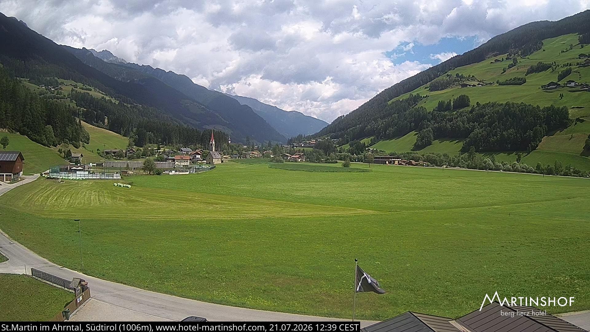 Archiv Foto Webcam Hotel Martinshof - St. Martin im Ahrntal