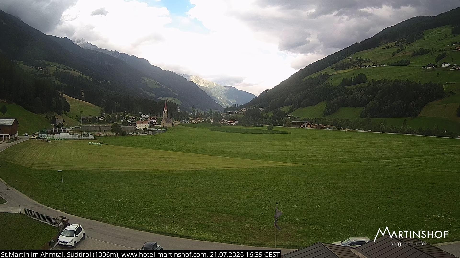 Archiv Foto Webcam Hotel Martinshof - St. Martin im Ahrntal