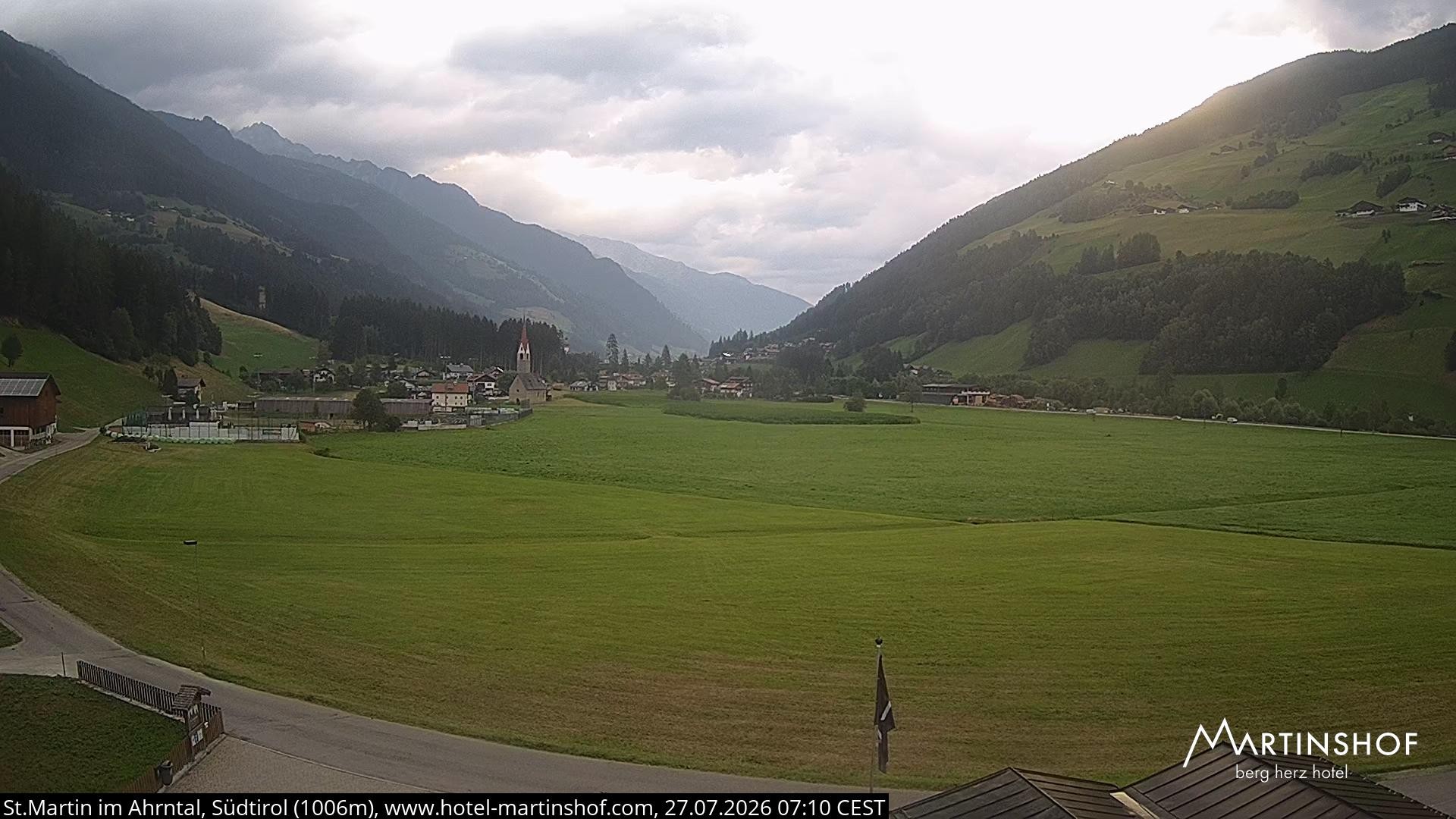 Archiv Foto Webcam Hotel Martinshof - St. Martin im Ahrntal