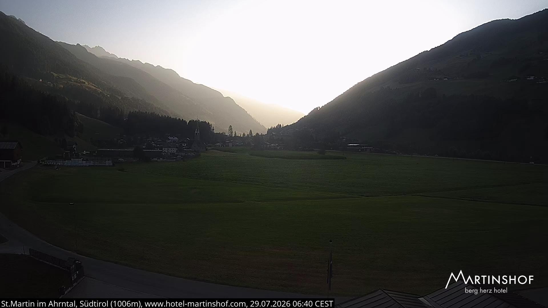Archiv Foto Webcam Hotel Martinshof - St. Martin im Ahrntal