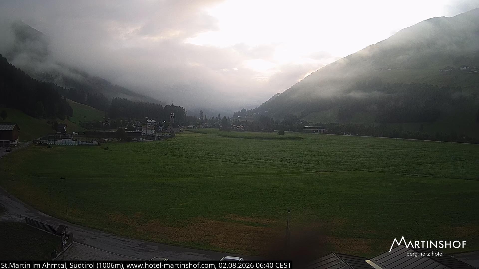 Archived image Webcam Hotel Martinshof - St. Martin - South Tyrol