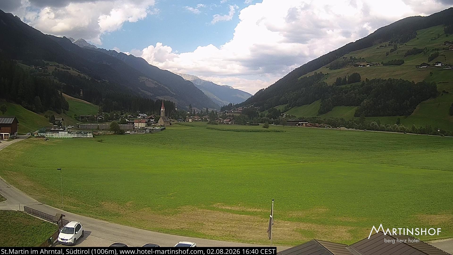 Archived image Webcam Hotel Martinshof - St. Martin - South Tyrol