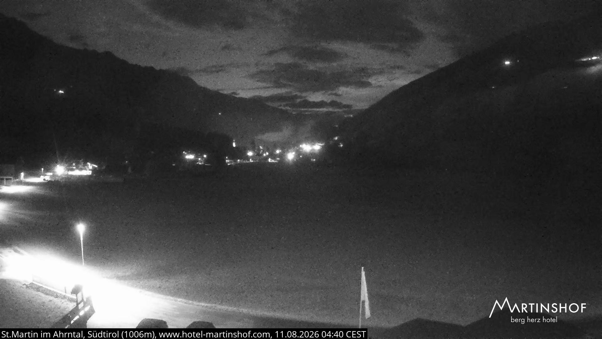Archived image Webcam Hotel Martinshof - St. Martin - South Tyrol