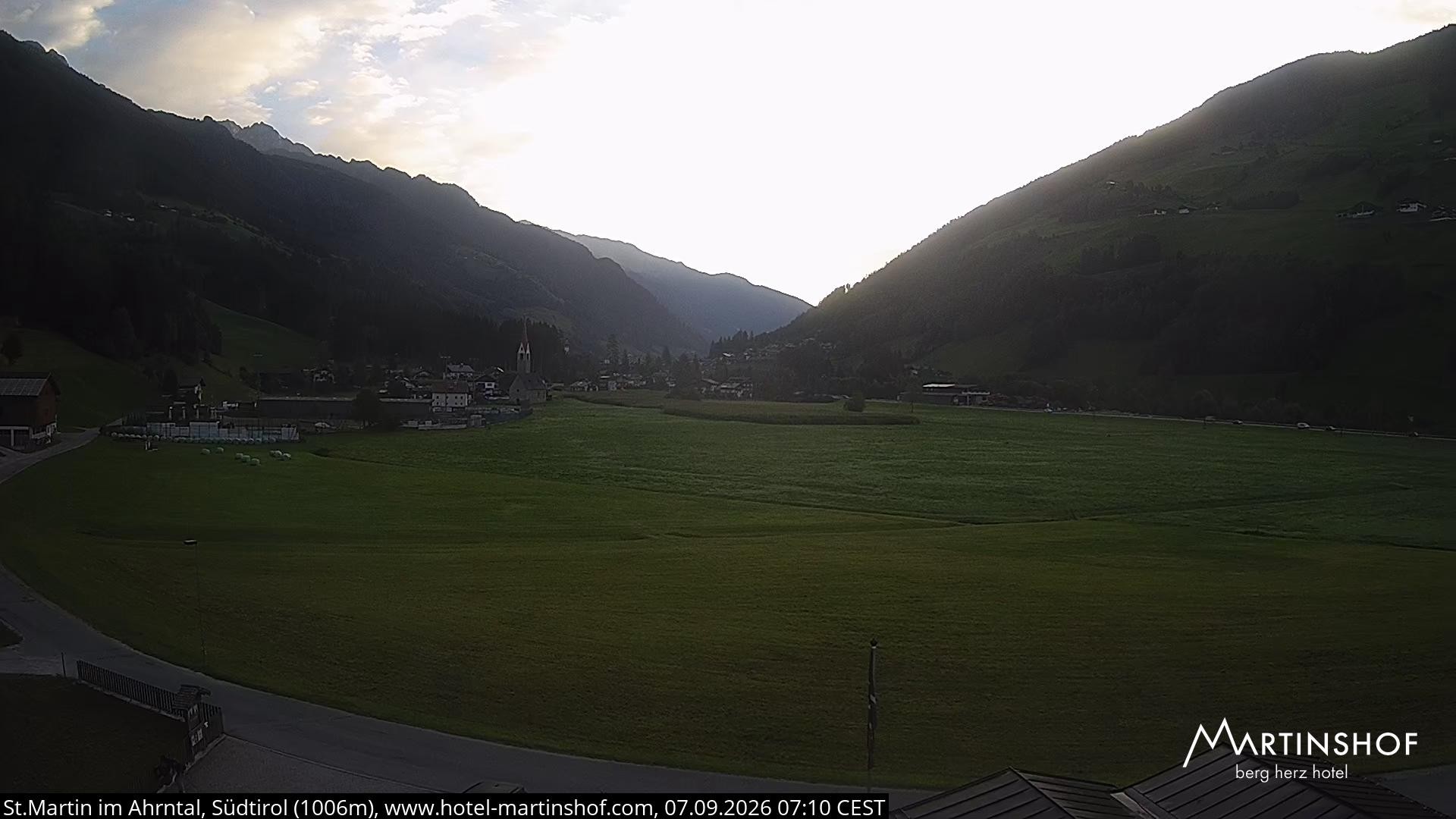Archiv Foto Webcam Hotel Martinshof - St. Martin im Ahrntal
