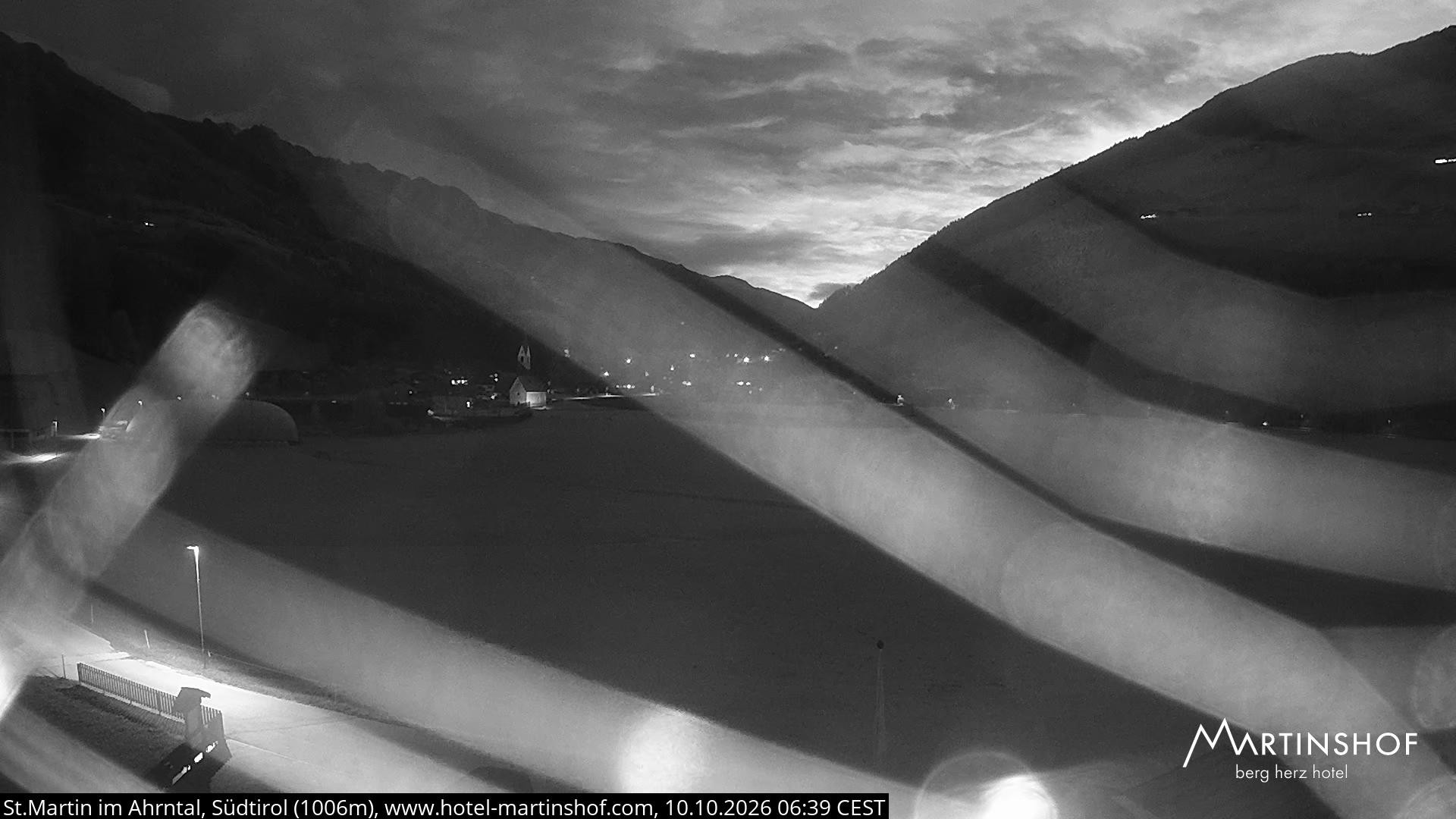 Archived image Webcam Hotel Martinshof - St. Martin - South Tyrol