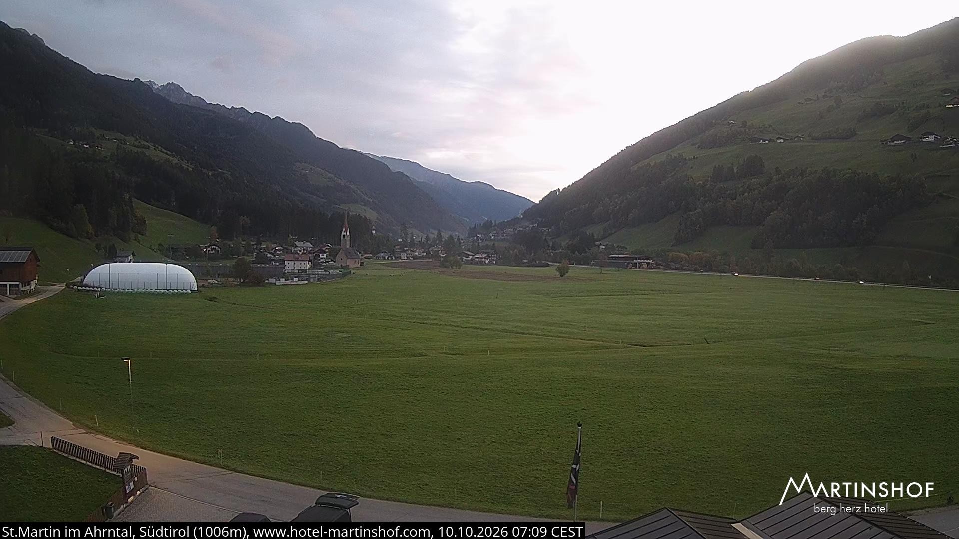 Archived image Webcam Hotel Martinshof - St. Martin - South Tyrol