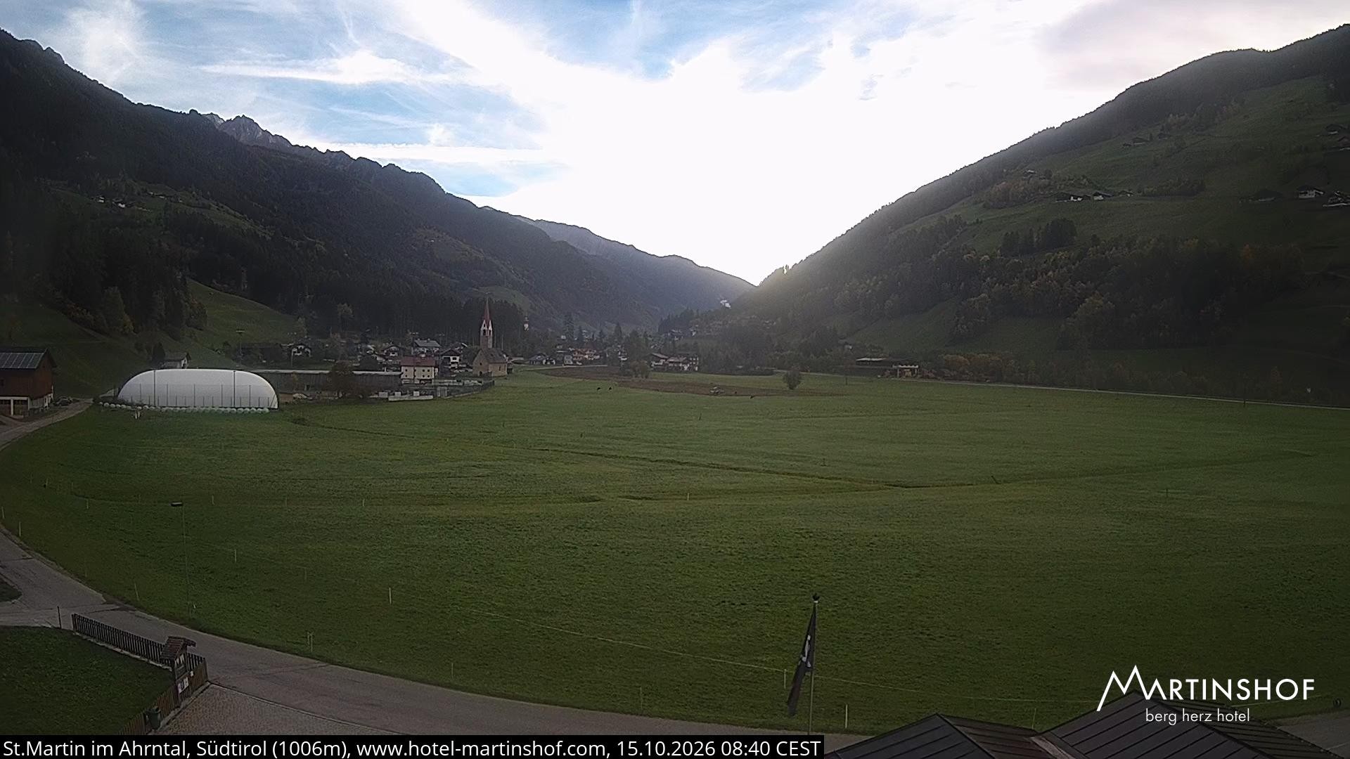 Archived image Webcam Hotel Martinshof - St. Martin - South Tyrol