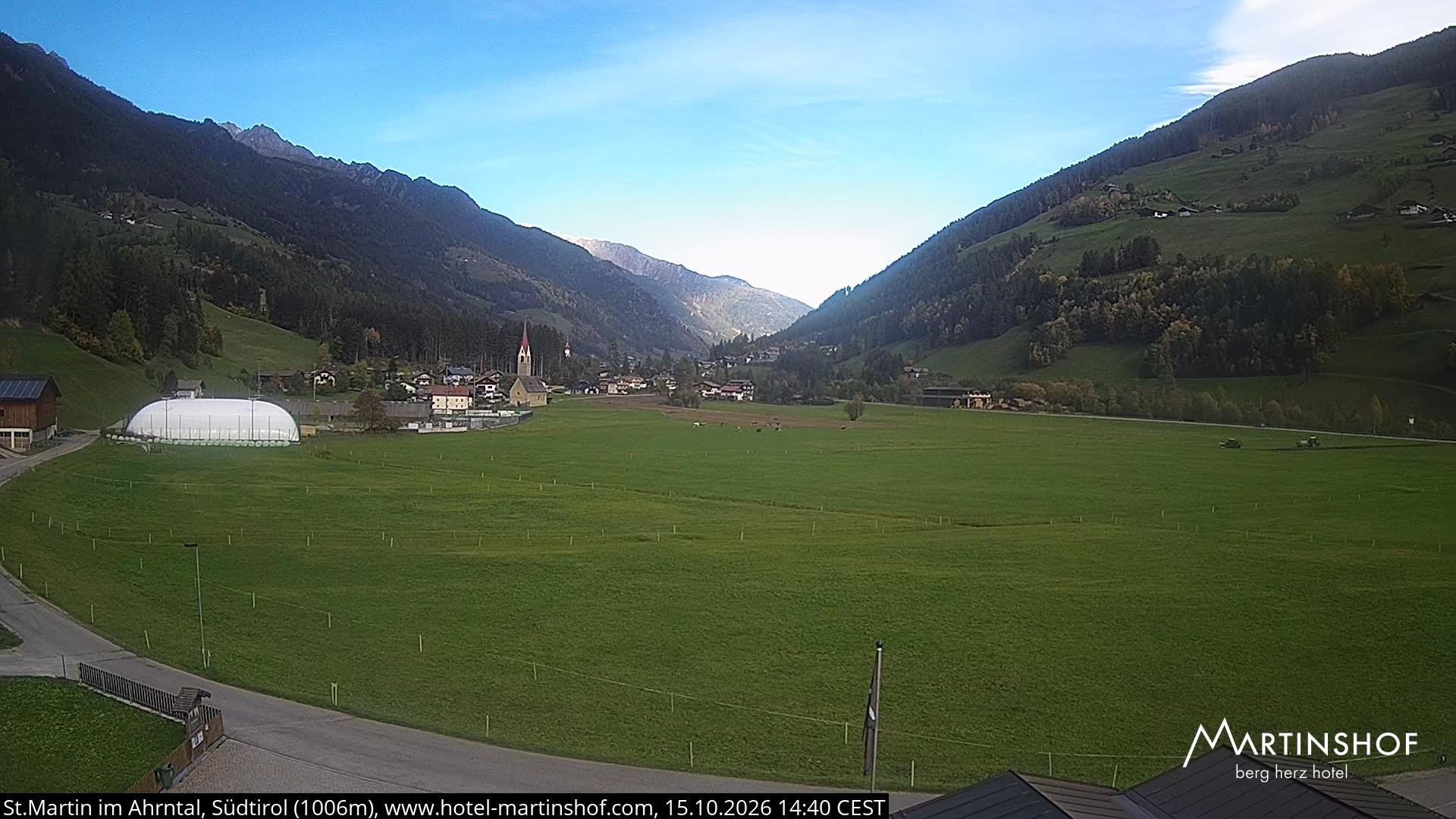 Archived image Webcam Hotel Martinshof - St. Martin - South Tyrol