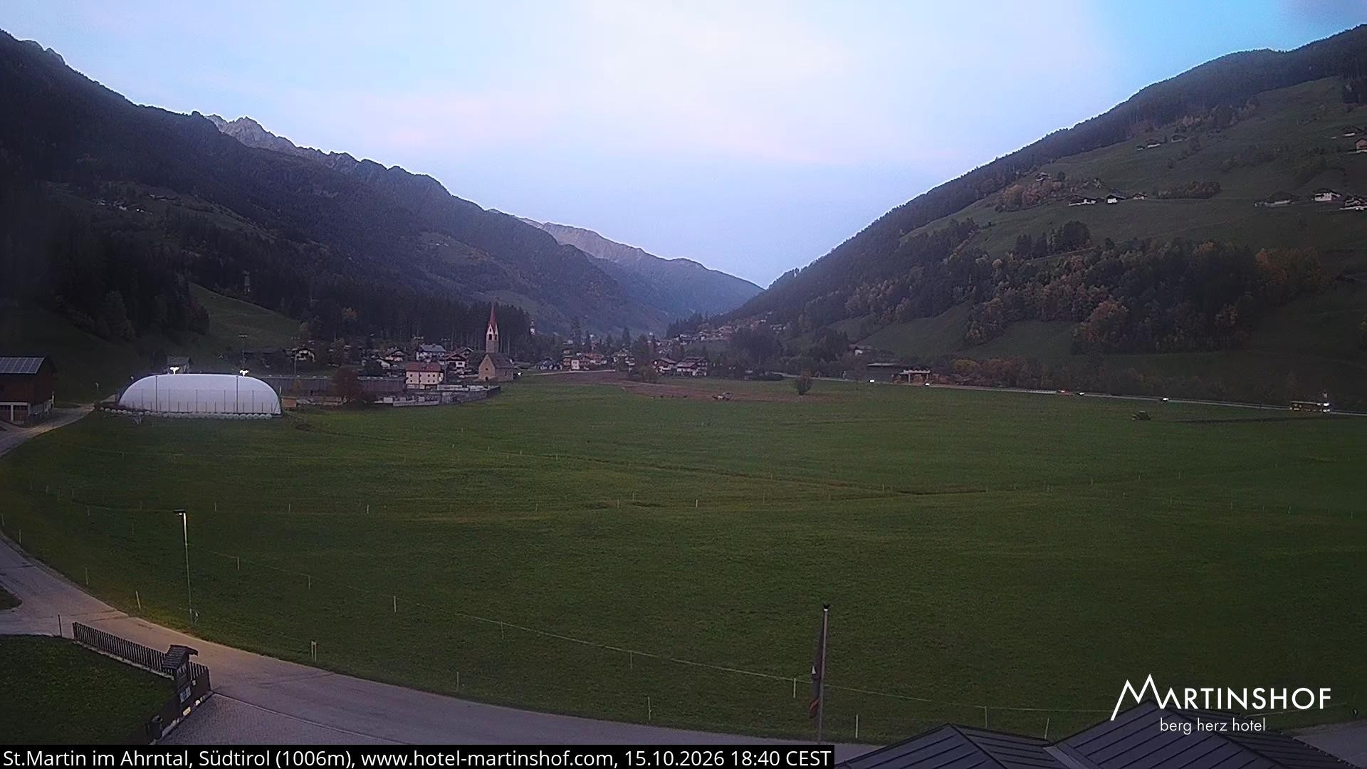 Archived image Webcam Hotel Martinshof - St. Martin - South Tyrol