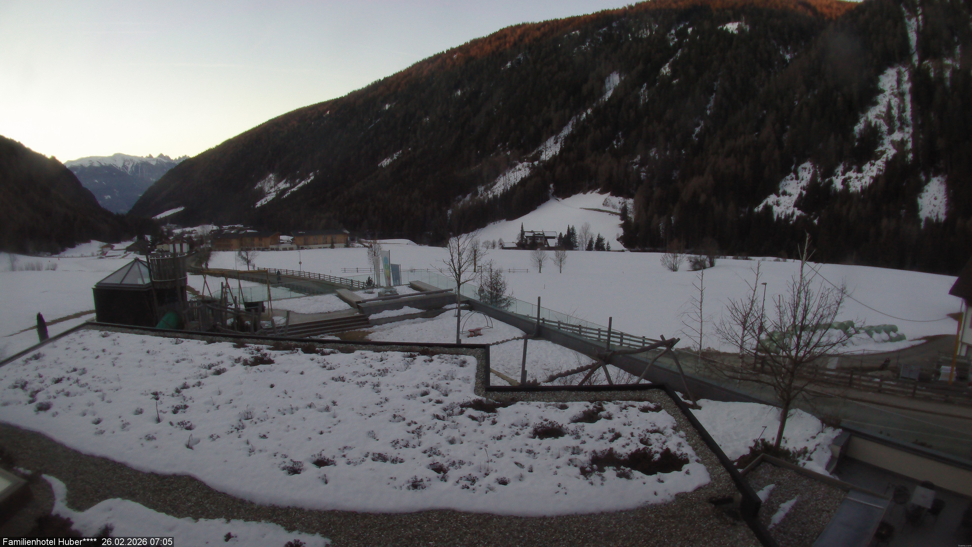 Archived image Webcam Family Hotel Huber (South Tyrol)