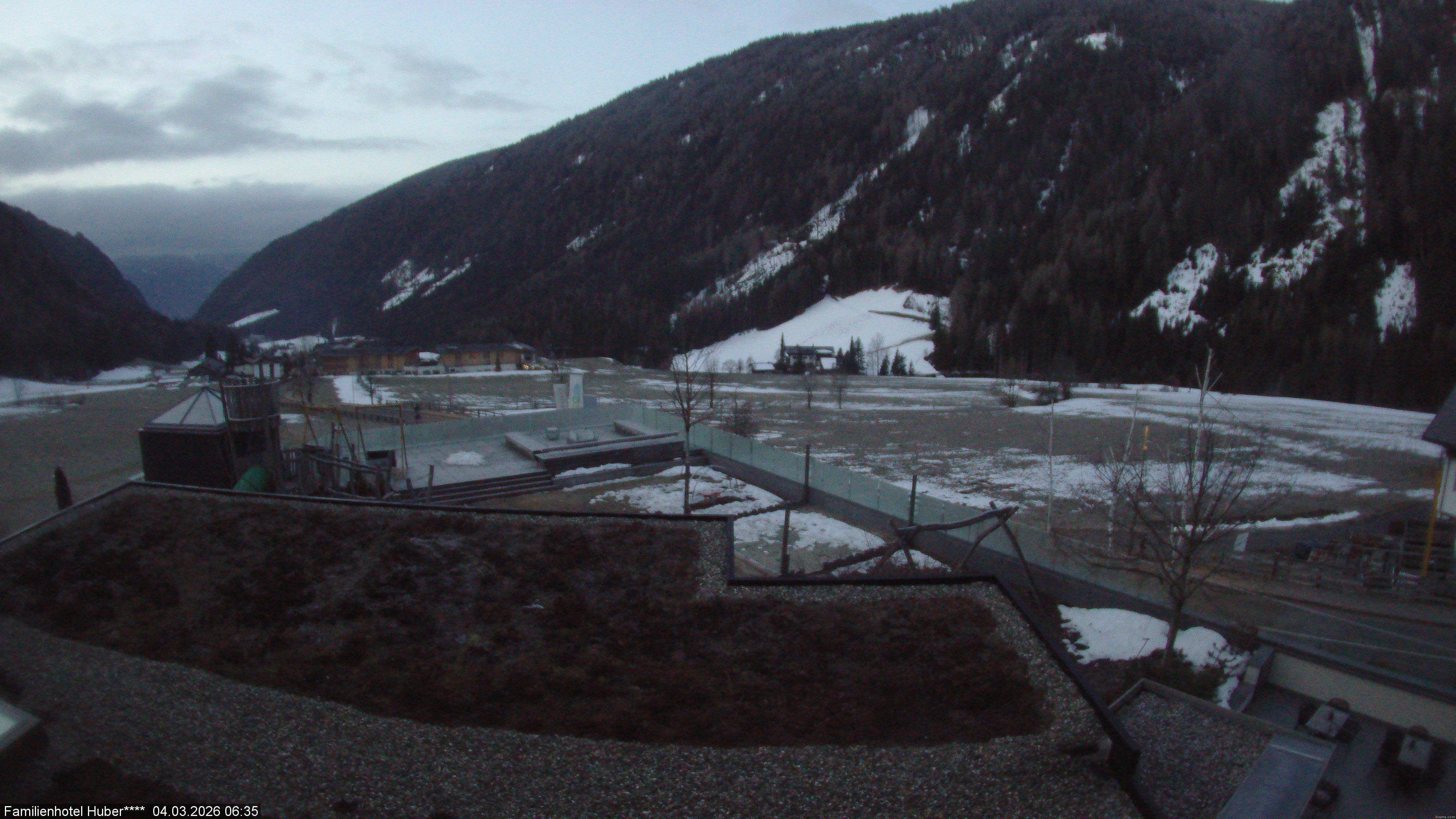 Archiv Foto Webcam Familienhotel Huber - Südtirol