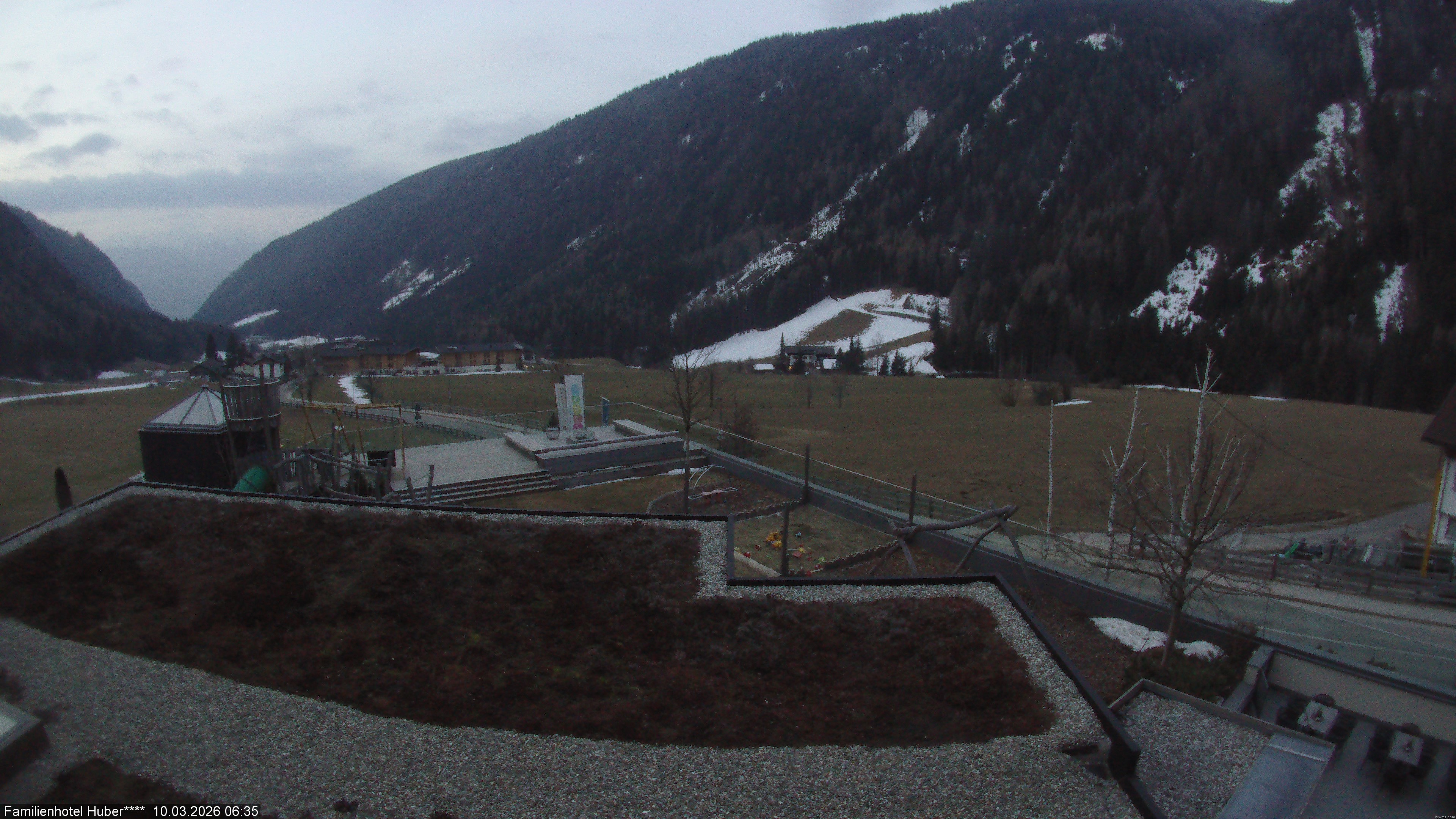 Archiv Foto Webcam Familienhotel Huber - Südtirol