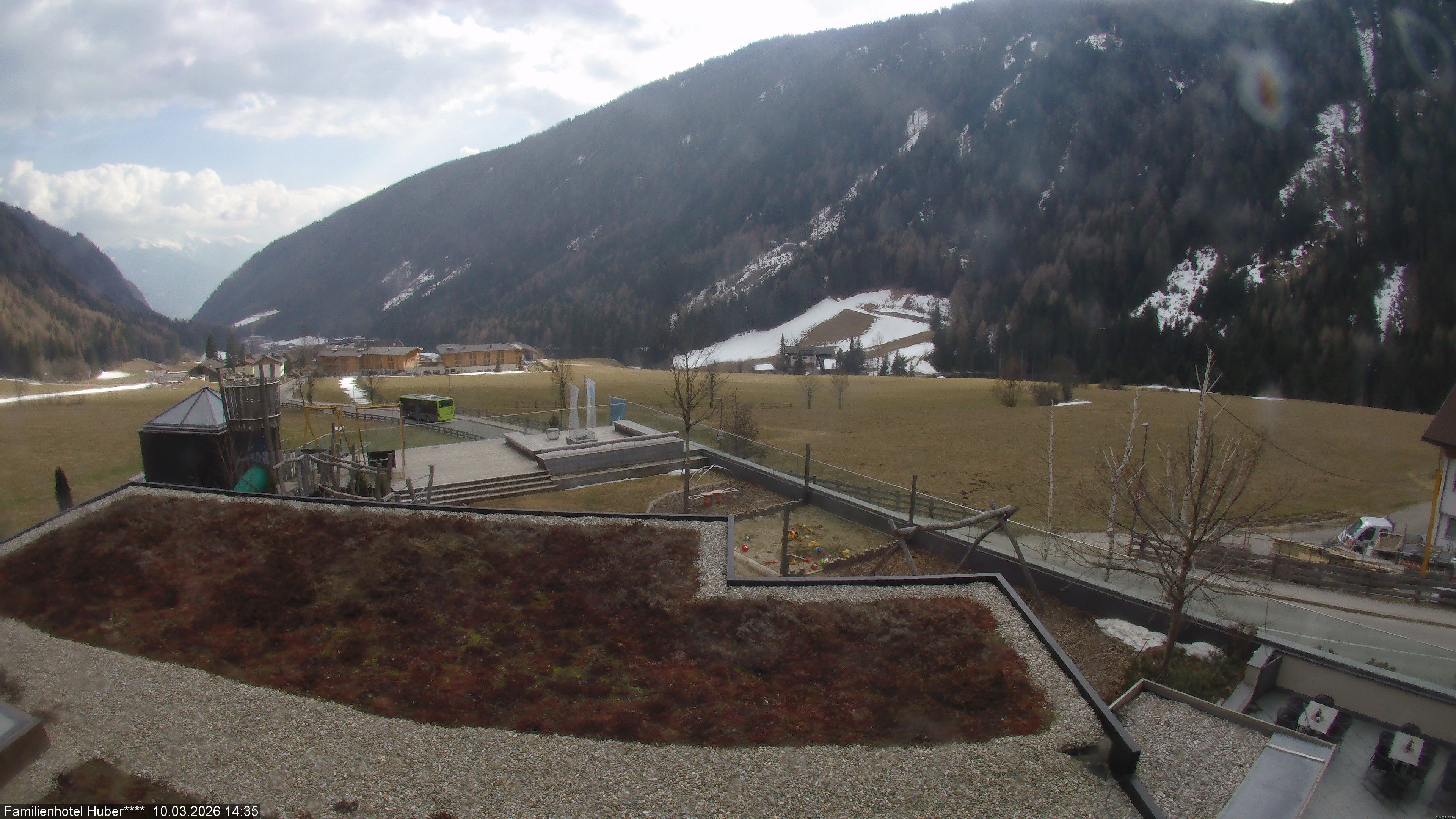 Archiv Foto Webcam Familienhotel Huber - Südtirol