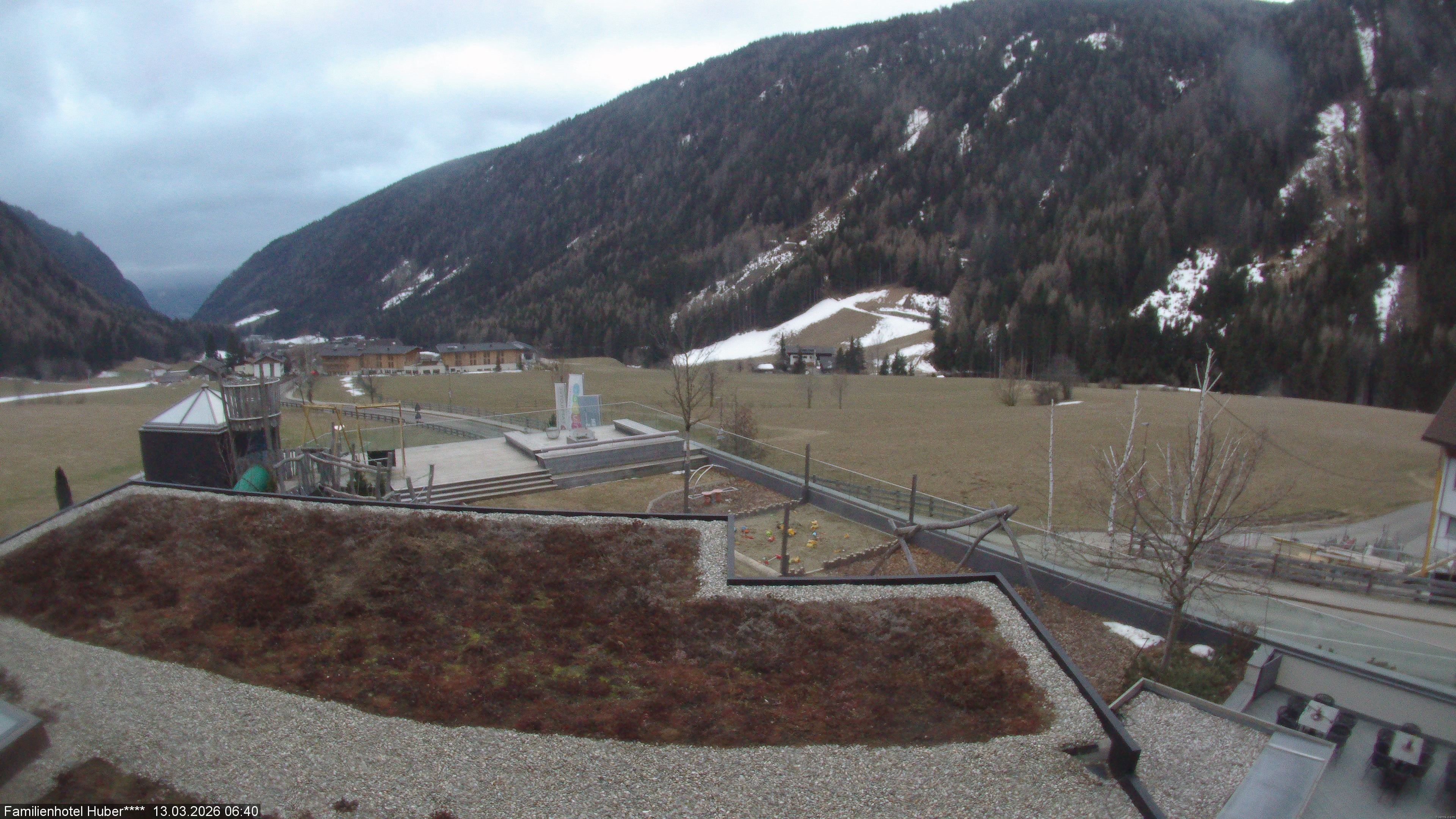 Archived image Webcam Family Hotel Huber (South Tyrol)