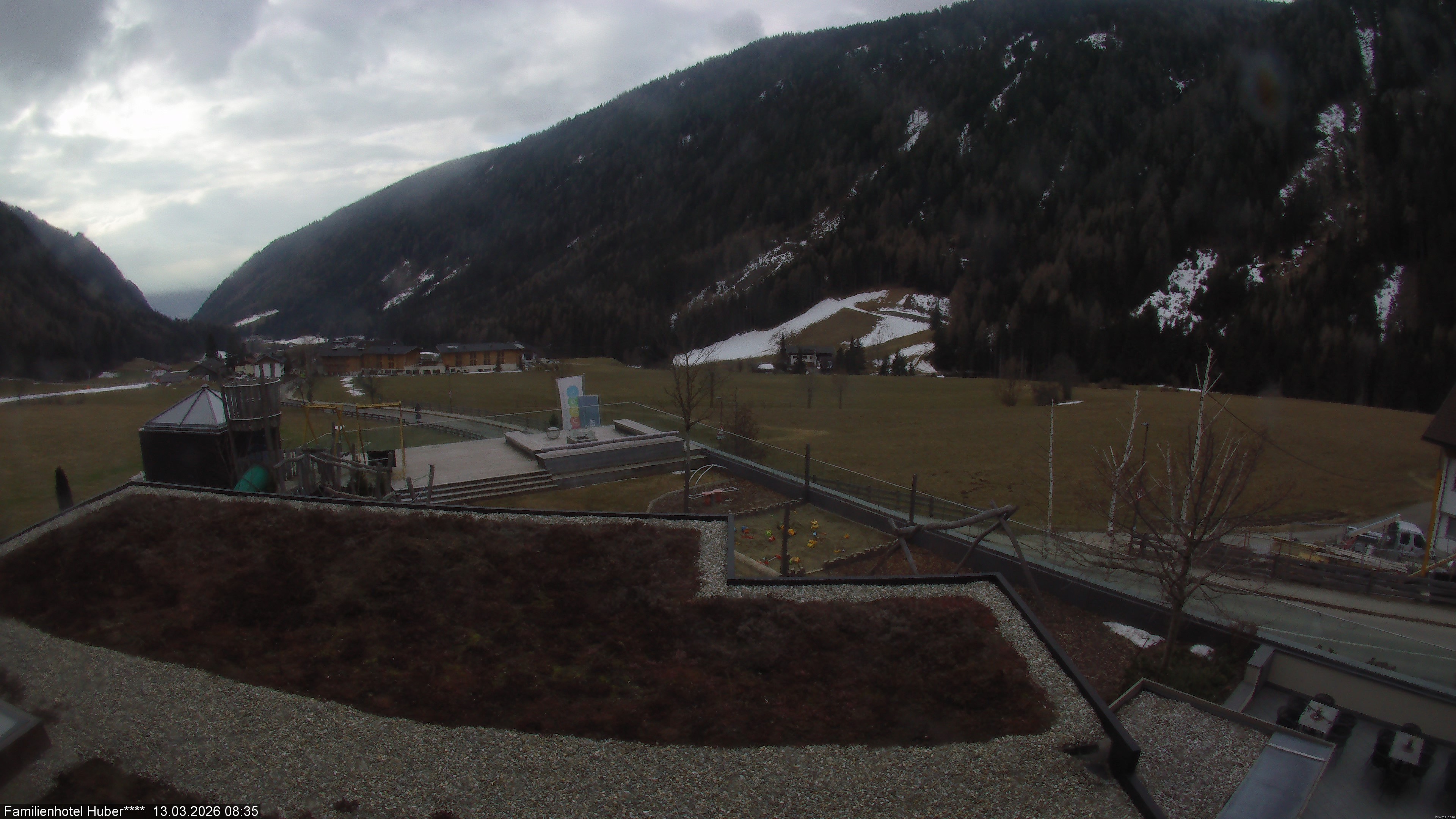 Archived image Webcam Family Hotel Huber (South Tyrol)