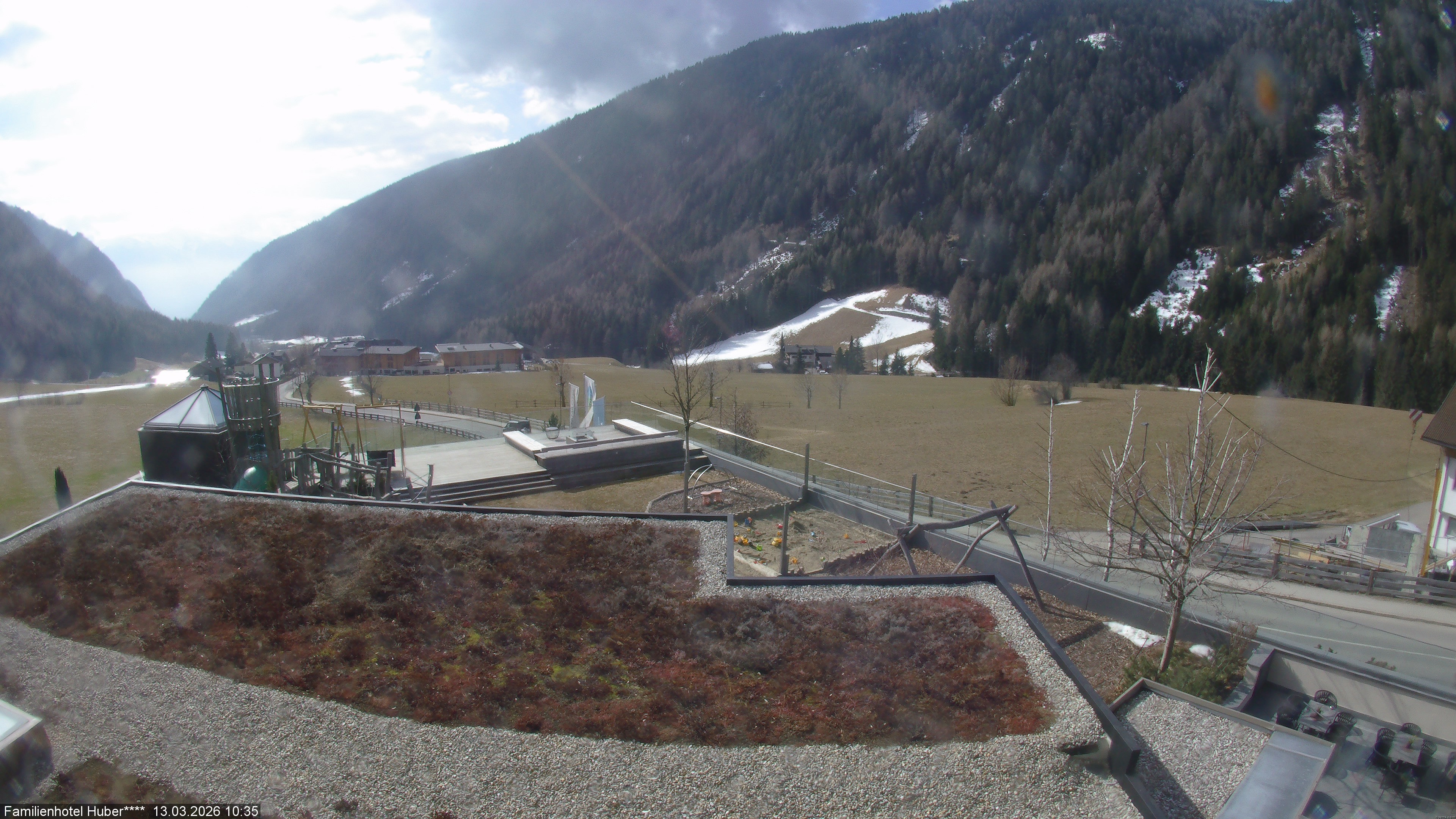 Archived image Webcam Family Hotel Huber (South Tyrol)