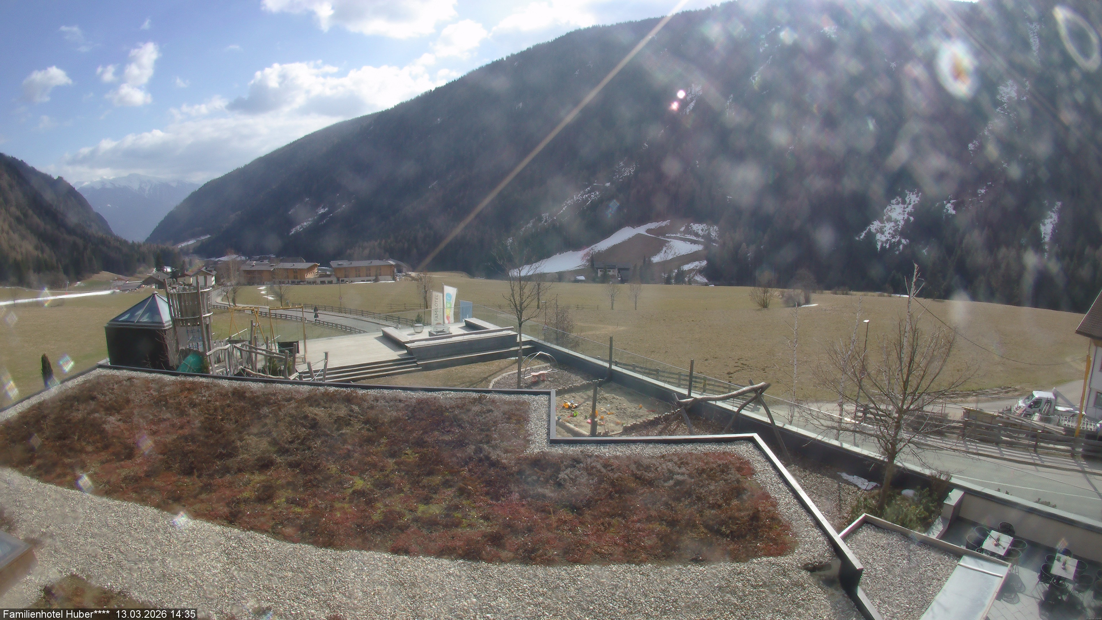 Archived image Webcam Family Hotel Huber (South Tyrol)