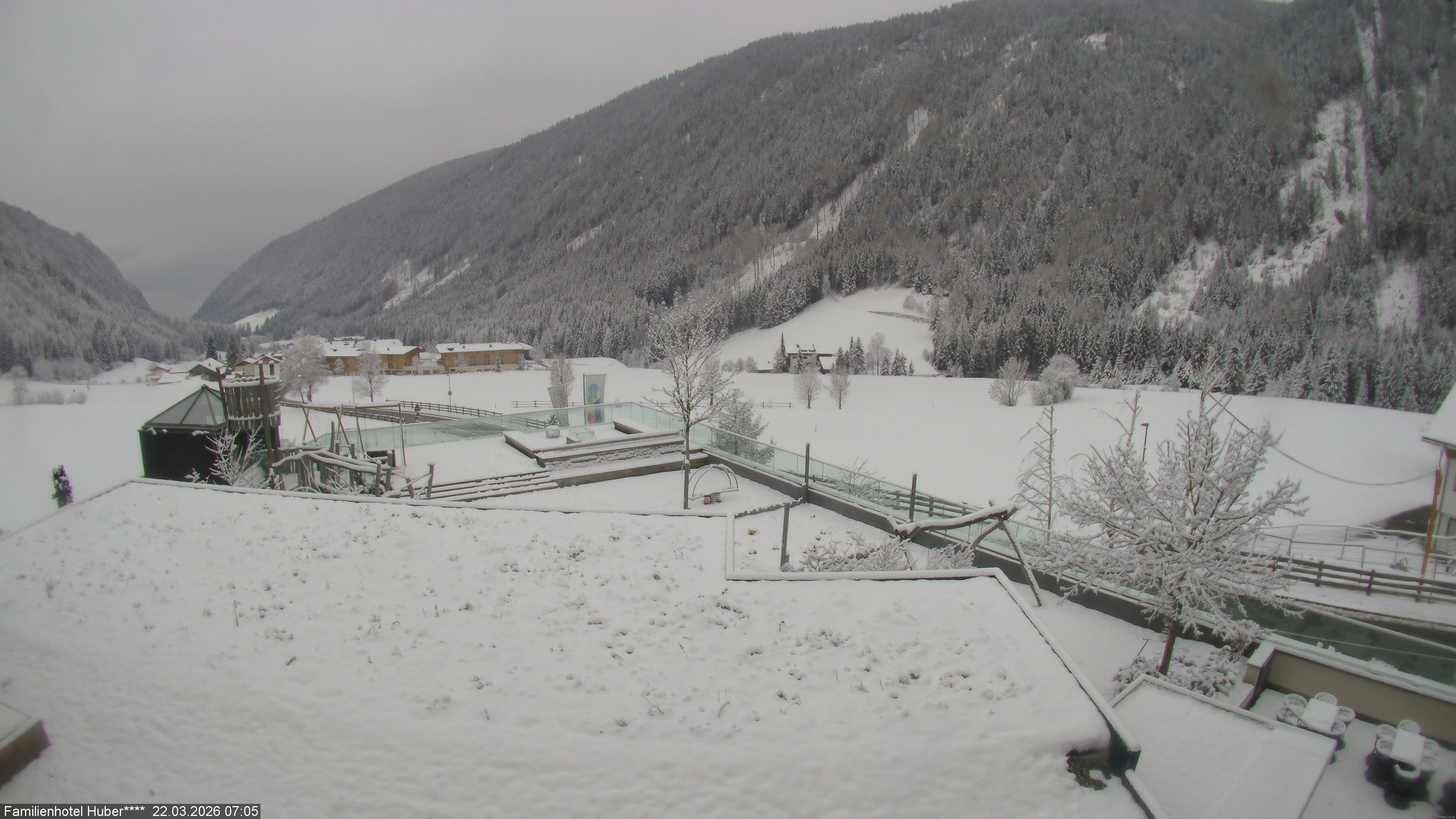 Archived image Webcam Family Hotel Huber (South Tyrol)